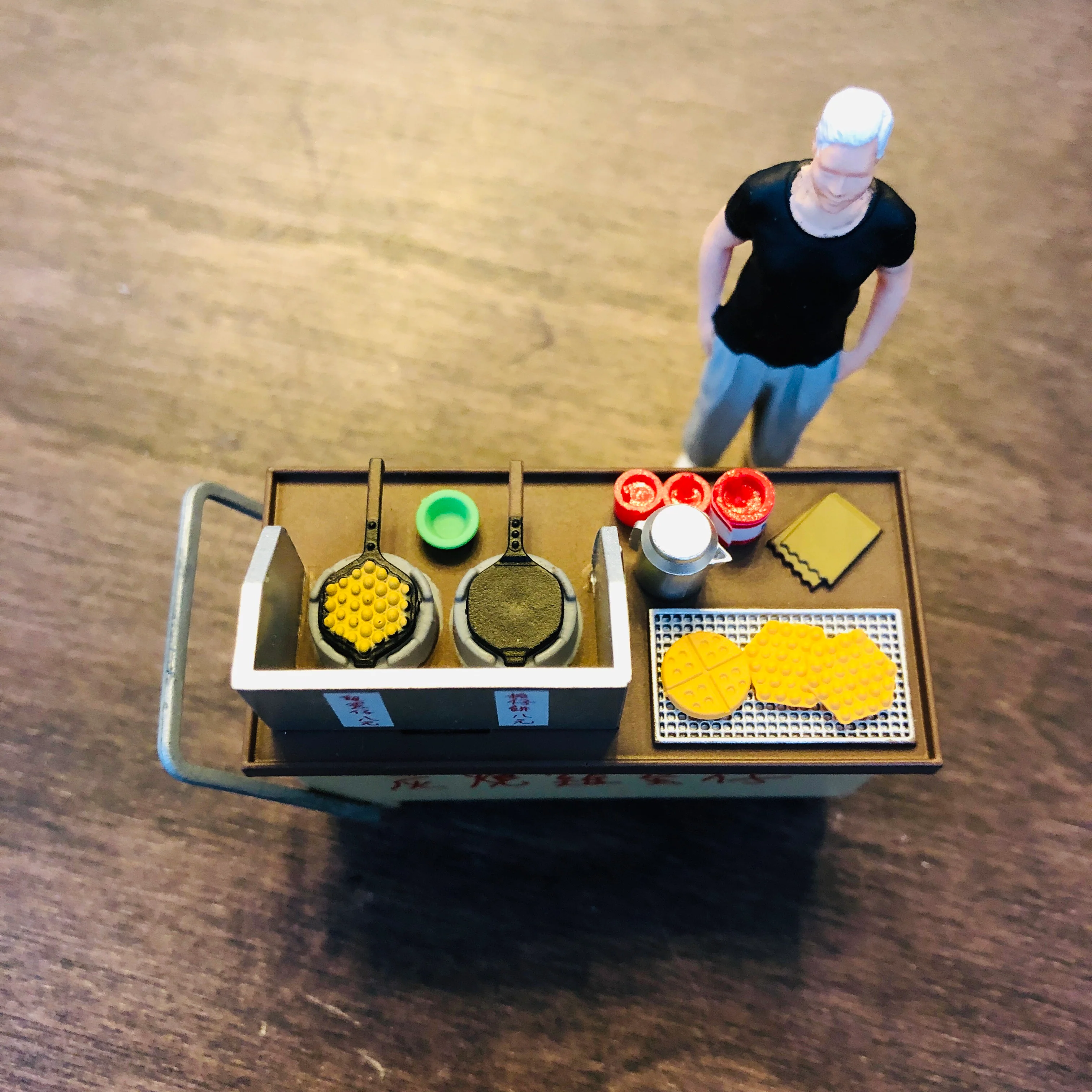 TINY 微影 1/35 Egg Puff Cartful 炭燒雞蛋仔車仔檔 02 (ATC35006) - Image 3