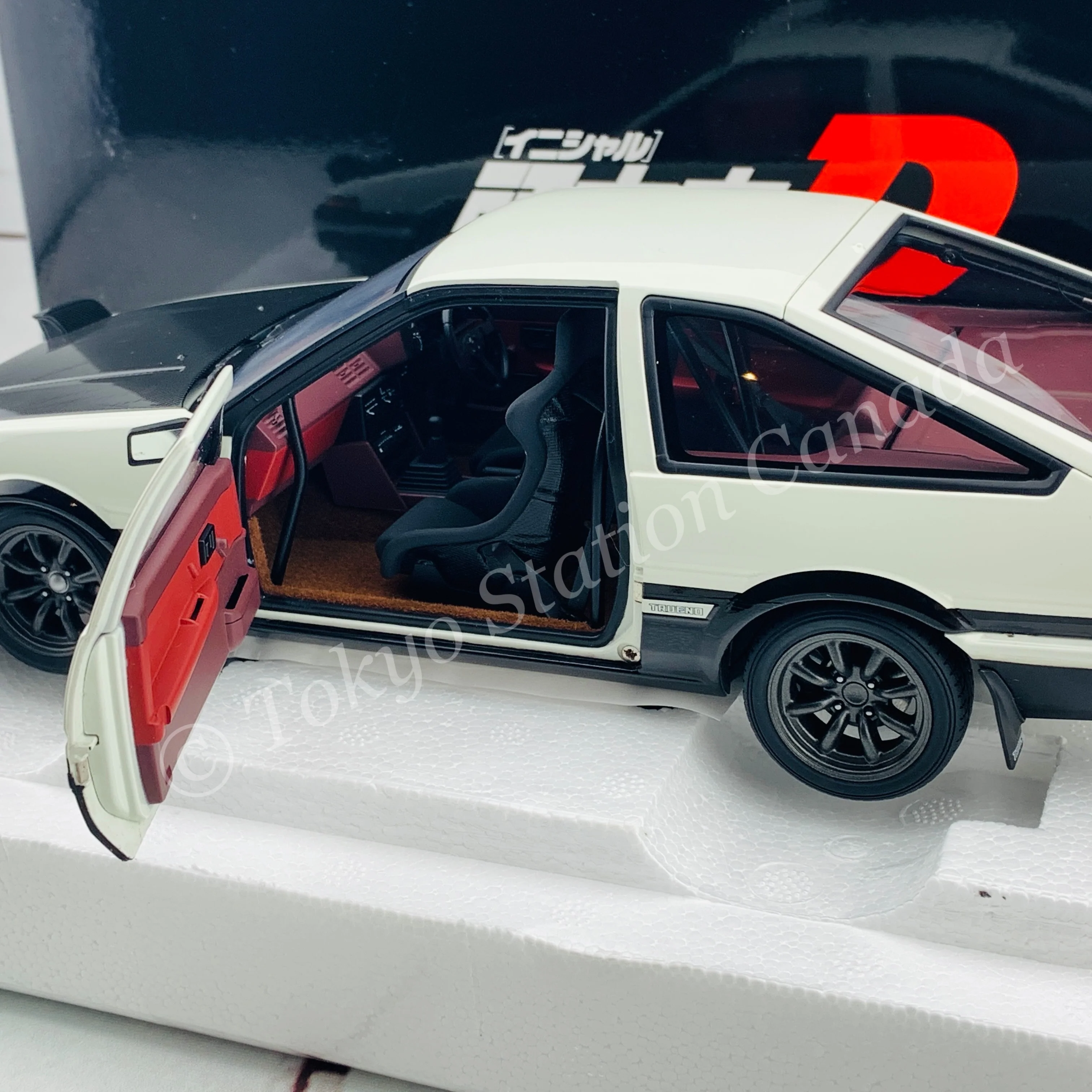 AUTOart 1/18 Toyota Sprinter Trueno AE86 Initial D Project D Final Version 78799 - Image 5