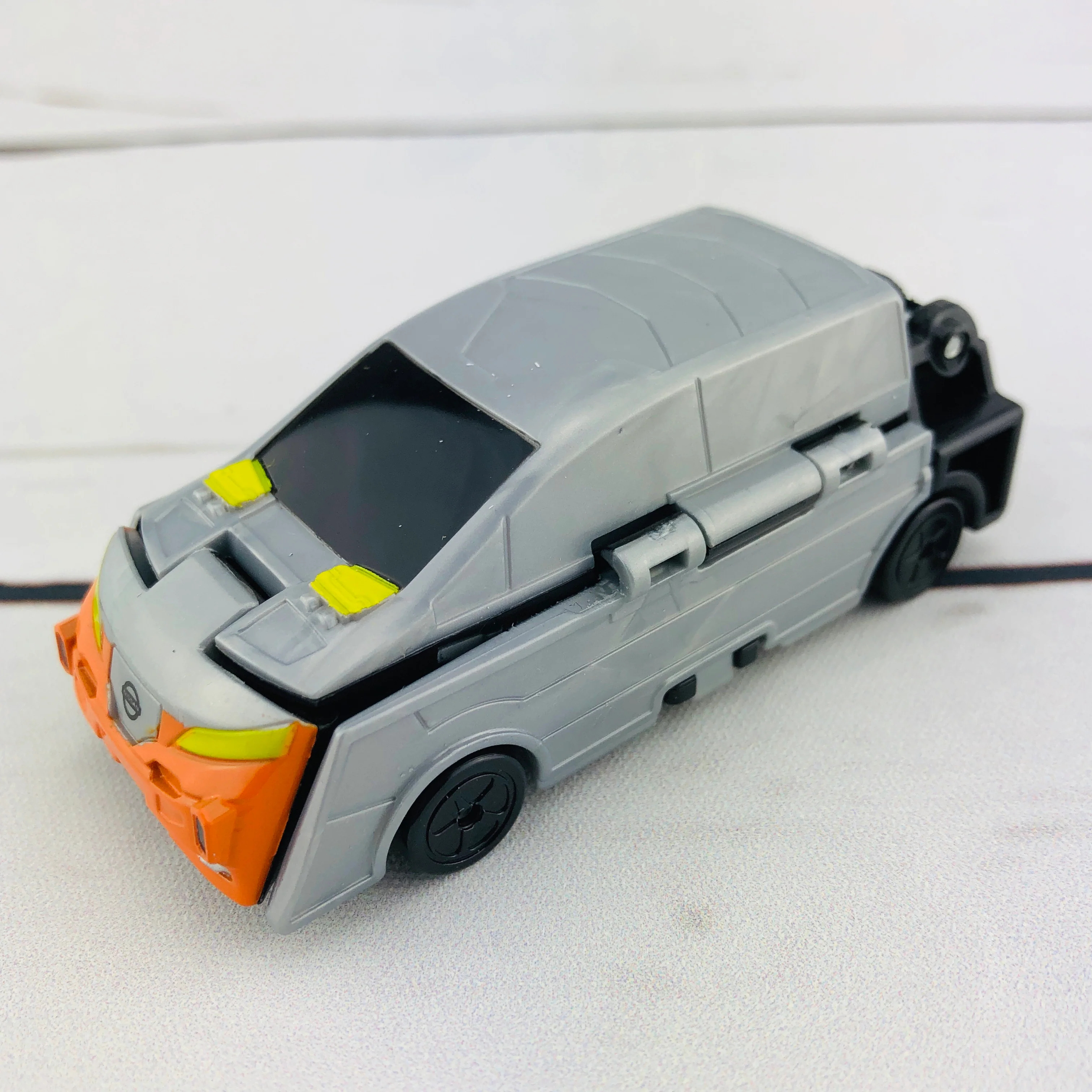 BANDAI Ultra Party Guardians e-NV200 - Image 4