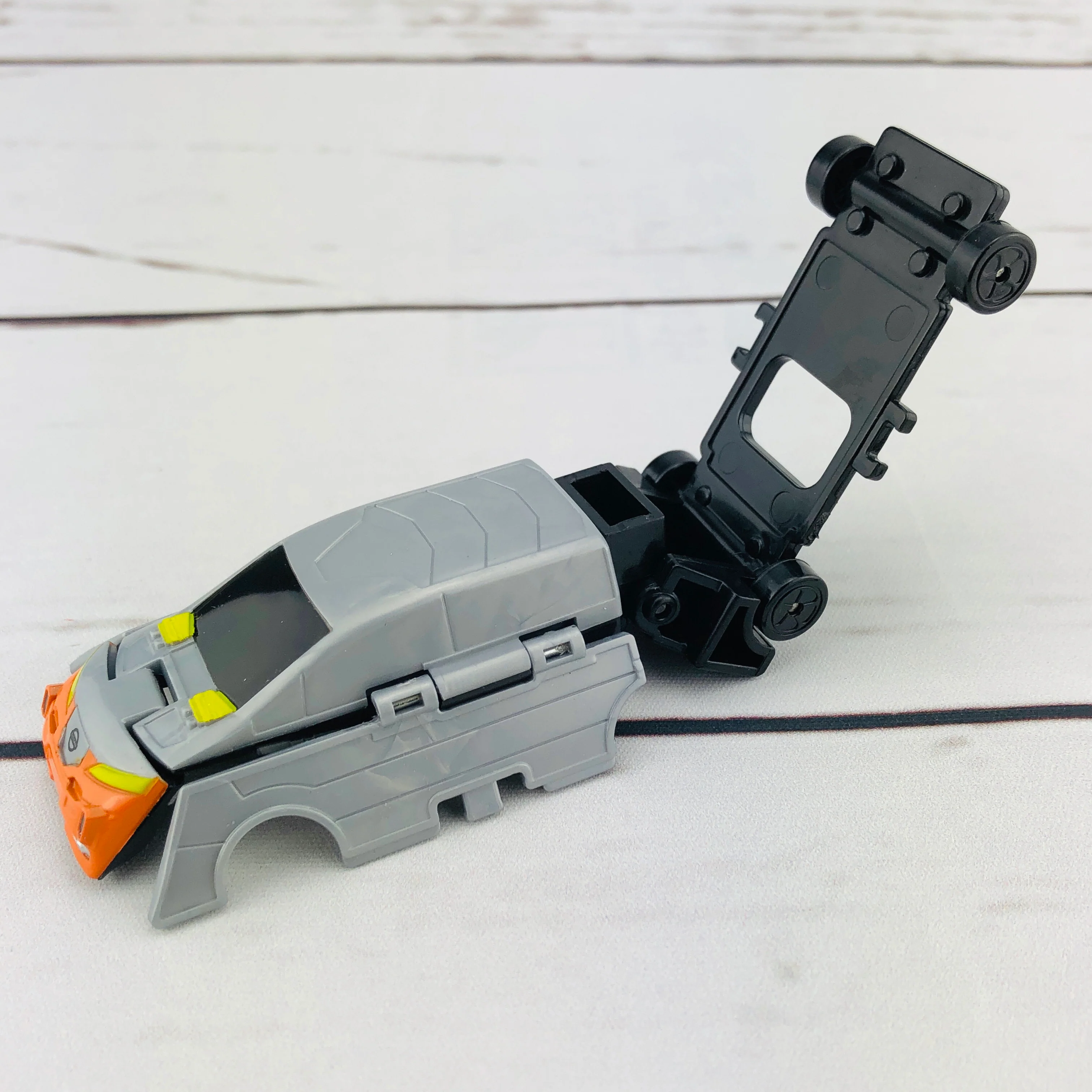 BANDAI Ultra Party Guardians e-NV200 - Image 6
