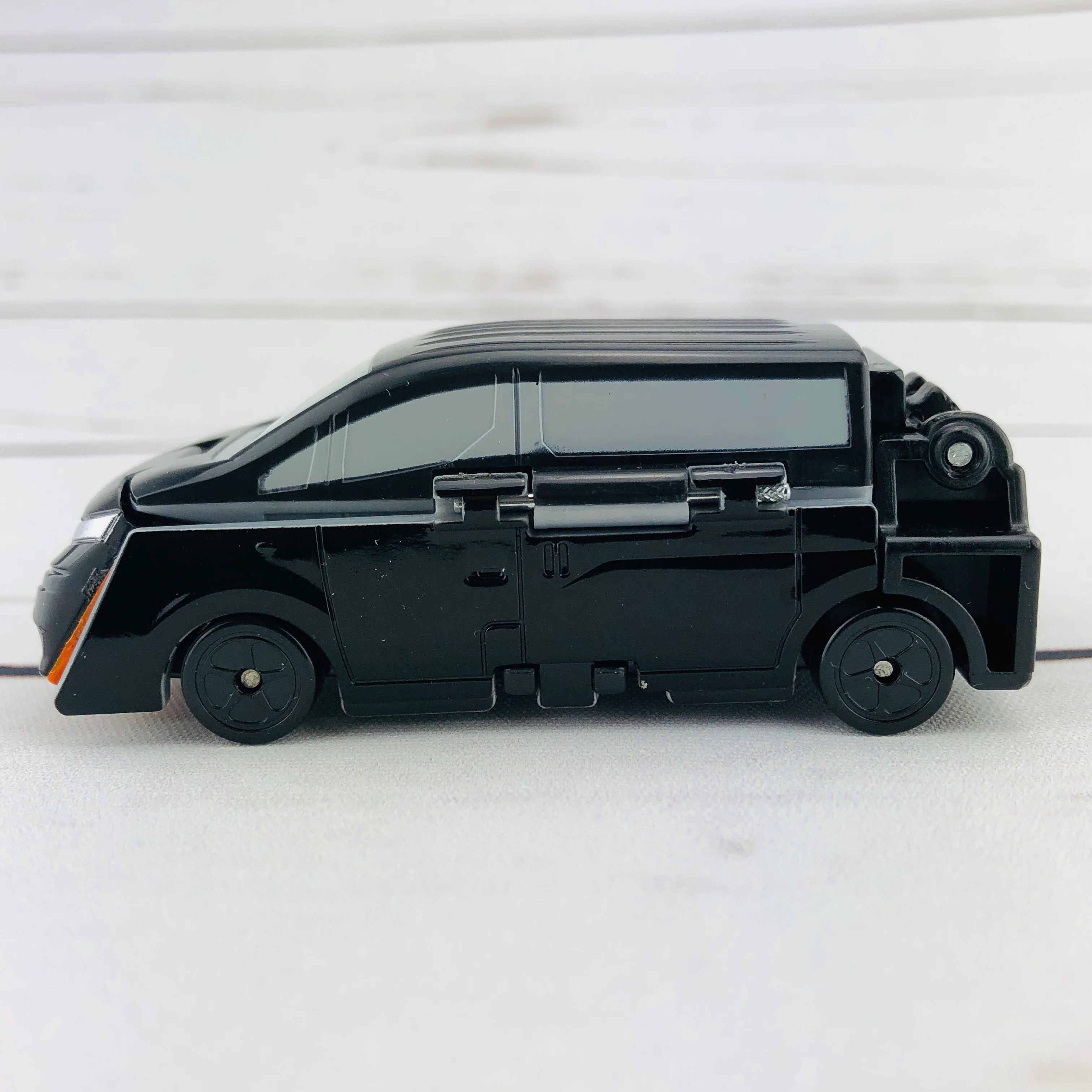 BANDAI Ultra Party Guardians e-NV200 - Image 8