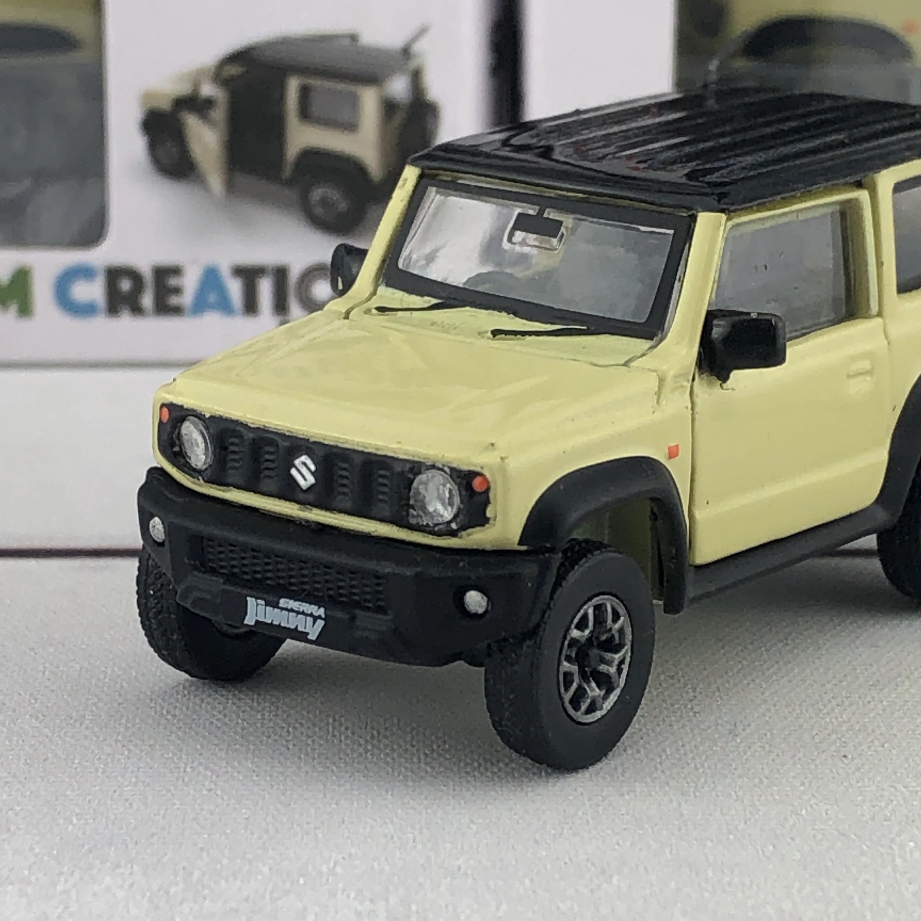 BM CREATIONS 1/64 Suzuki Jimny Sierra (JB74) RHD - Chiffon Ivory Metallic/Bluish Black Pearl 3 Top 64B0001 - Image 3