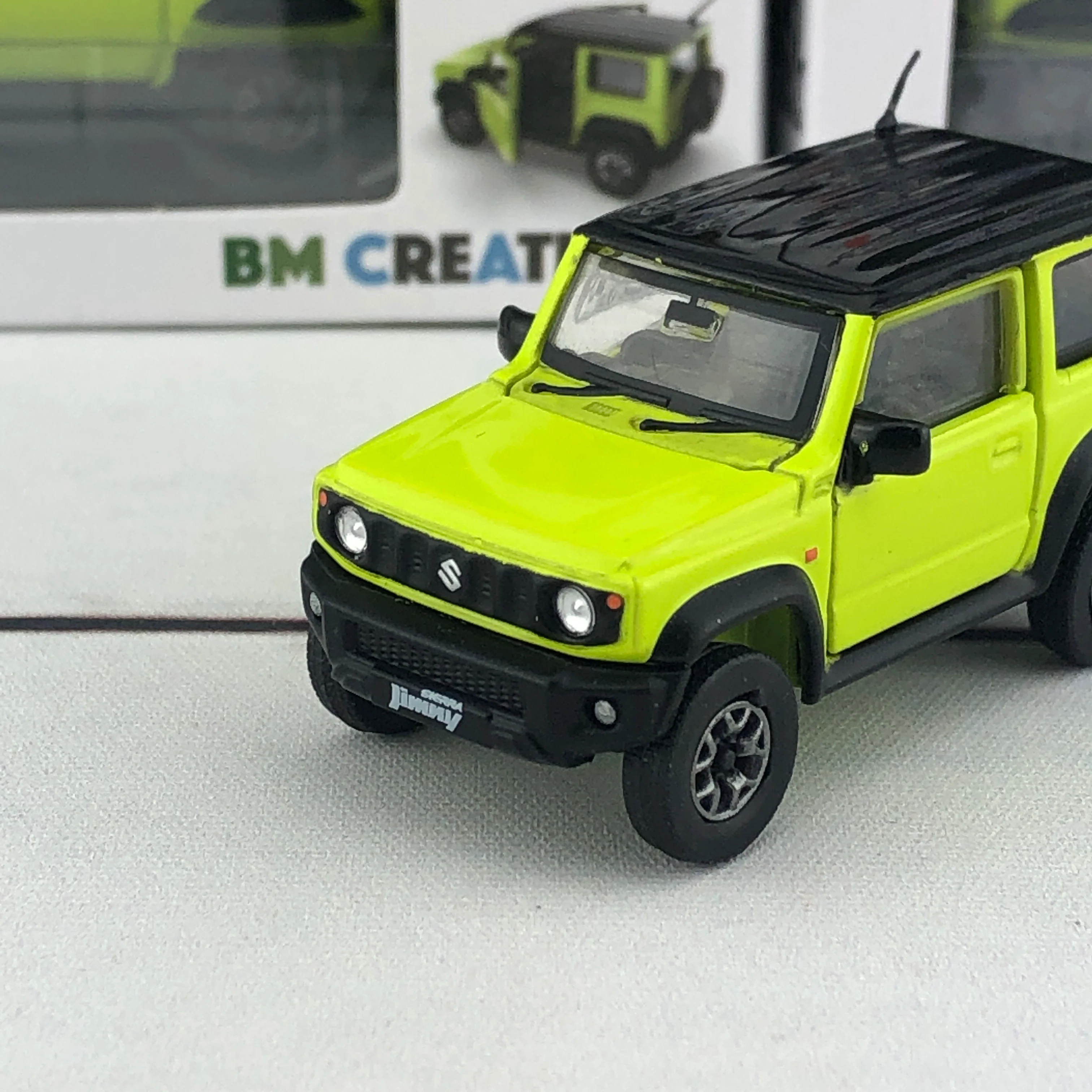 BM CREATIONS 1/64 Suzuki Jimny Sierra (JB74) RHD - Kinetic Yellow/Bluish Black Pearl 3 Top 64B0003 - Image 3
