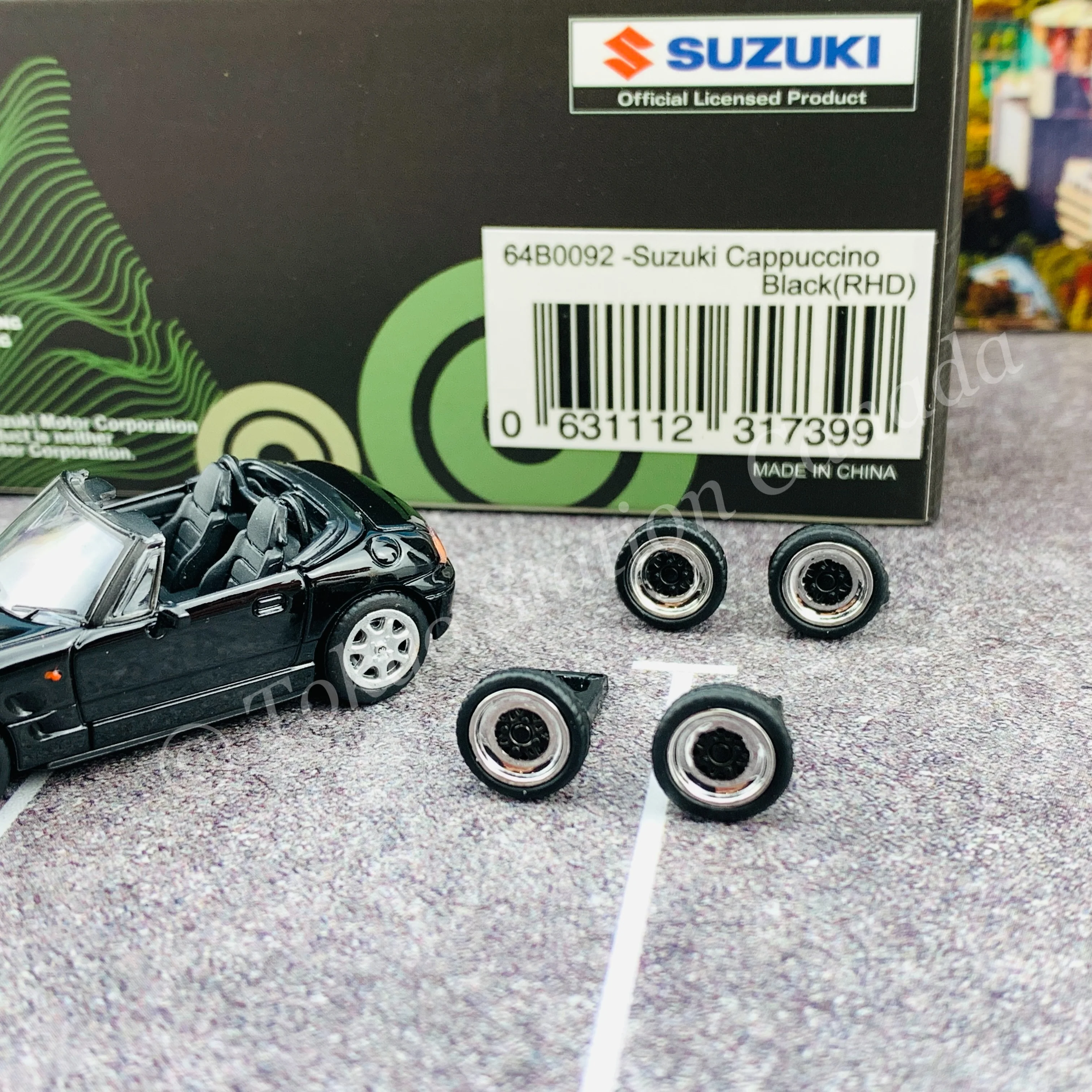 BM CREATIONS JUNIOR 1/64 SUZUKI CAPPUCCINO Black RHD with Extra Wheel and Hard Top Set 64B0092 - Image 2