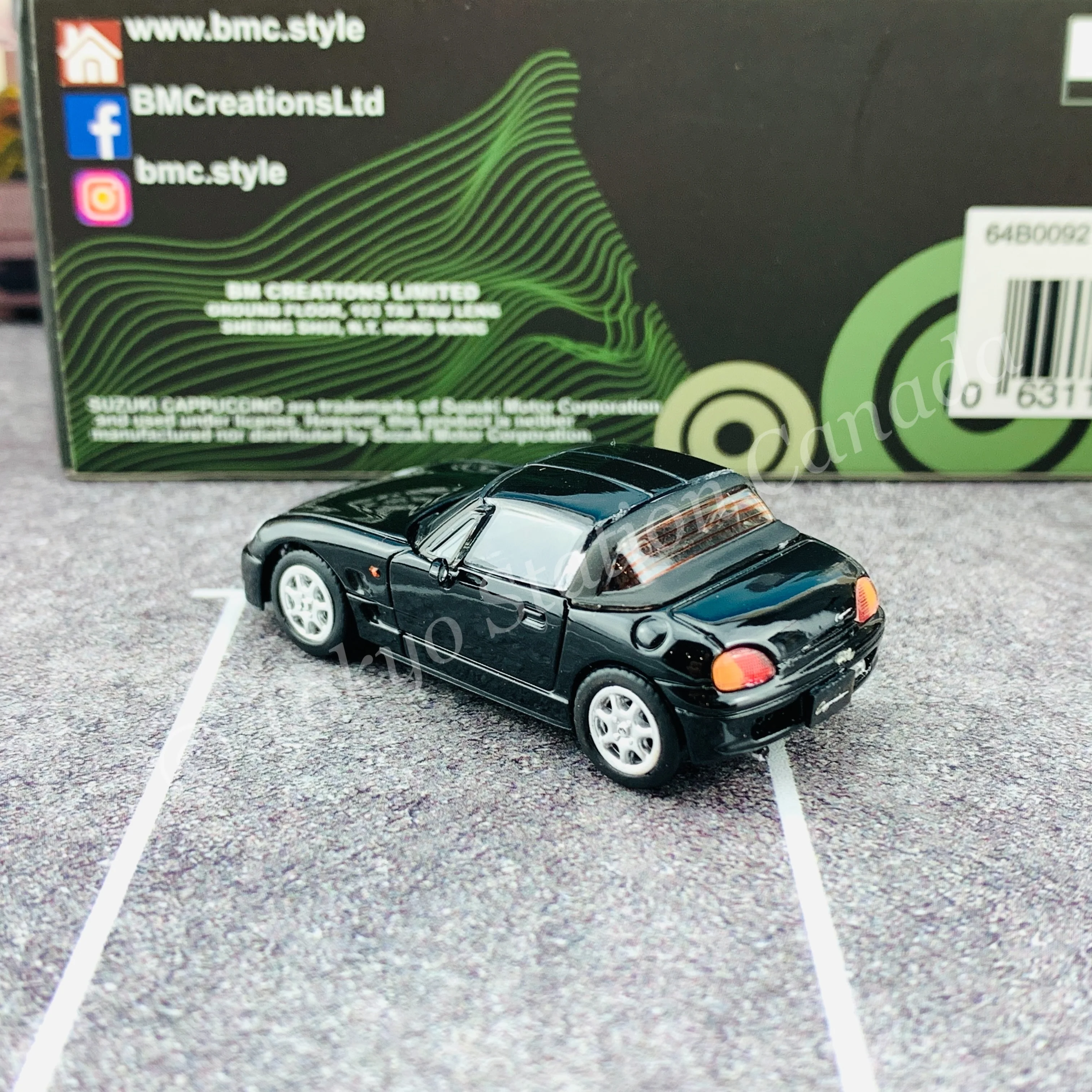 BM CREATIONS JUNIOR 1/64 SUZUKI CAPPUCCINO Black RHD with Extra Wheel and Hard Top Set 64B0092 - Image 5