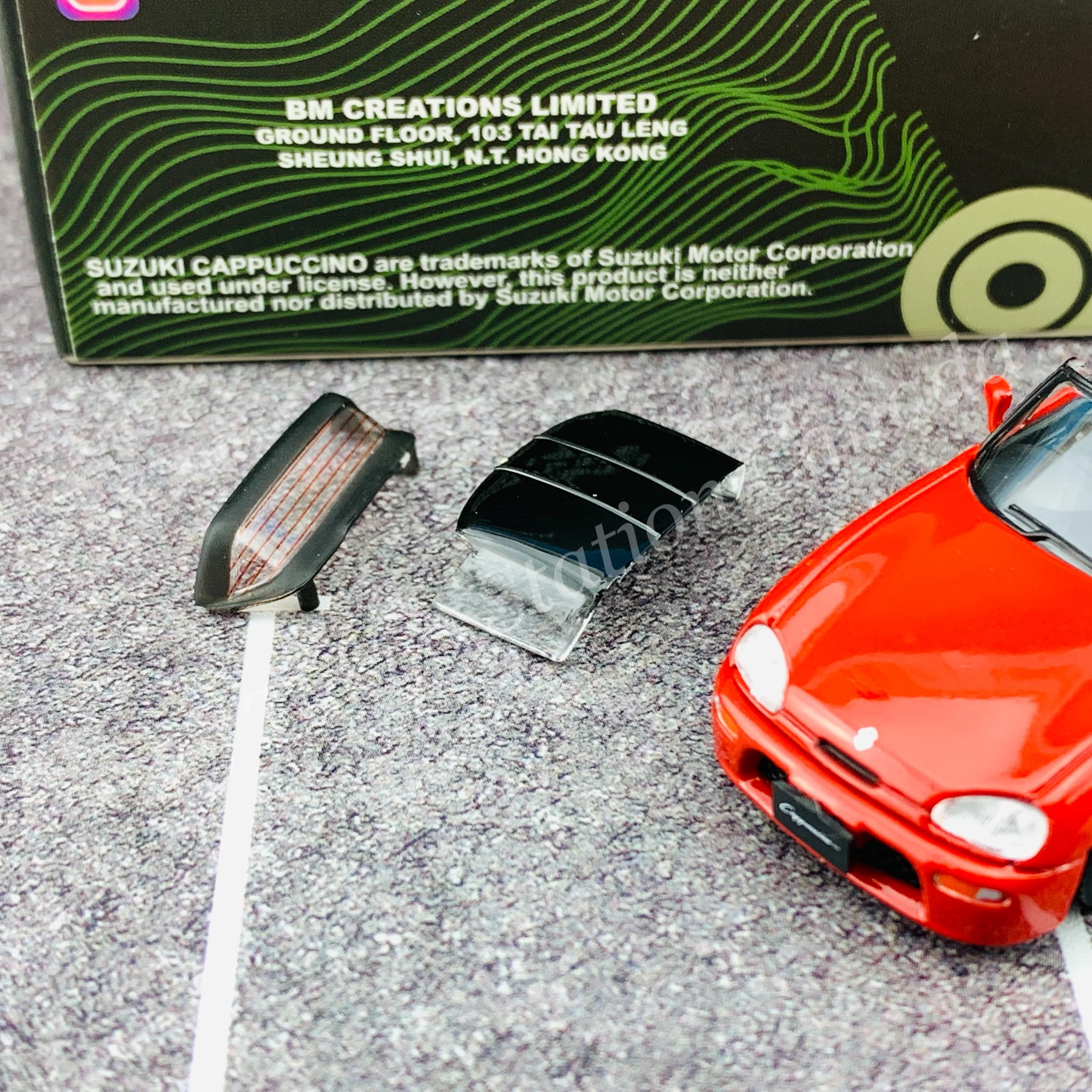 BM CREATIONS JUNIOR 1/64 SUZUKI CAPPUCCINO Red RHD with Extra Wheel and Hard Top Set 64B0090 - Image 3