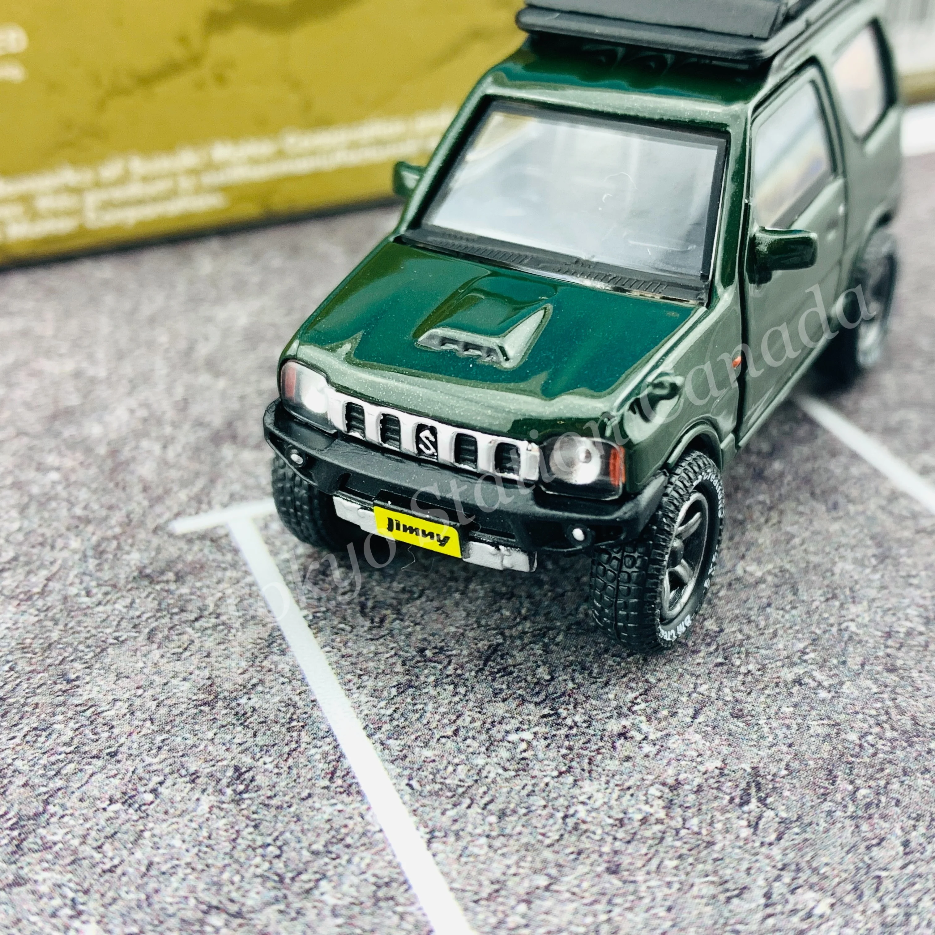BM CREATIONS JUNIOR 1/64 Suzuki Jimny JB23 DARK GREEN RHD (With Offroad Package) 64B0068 - Image 8