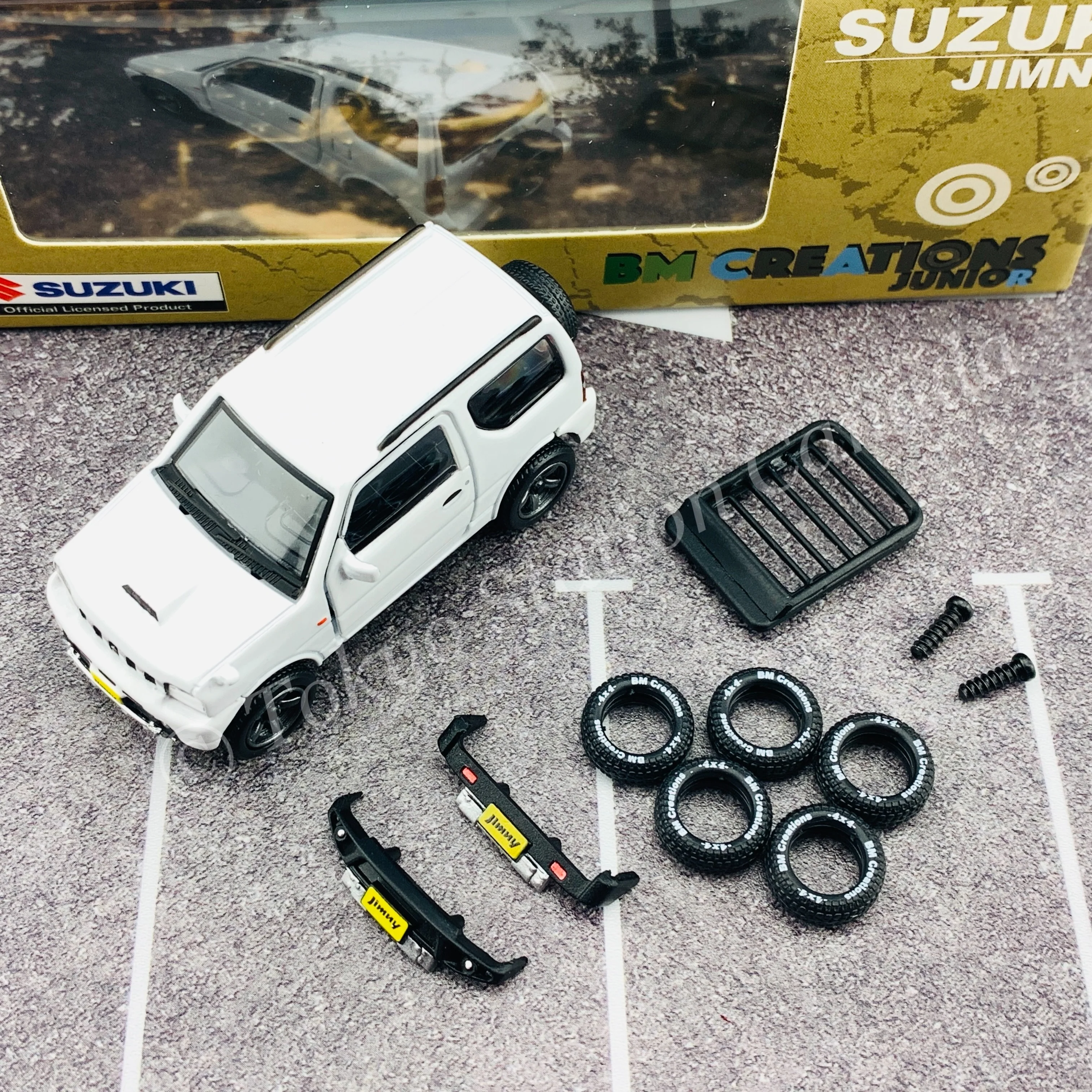 BM CREATIONS JUNIOR 1/64 Suzuki Jimny JB23 WHITE RHD (With Offroad Package) 64B0069 - Image 2