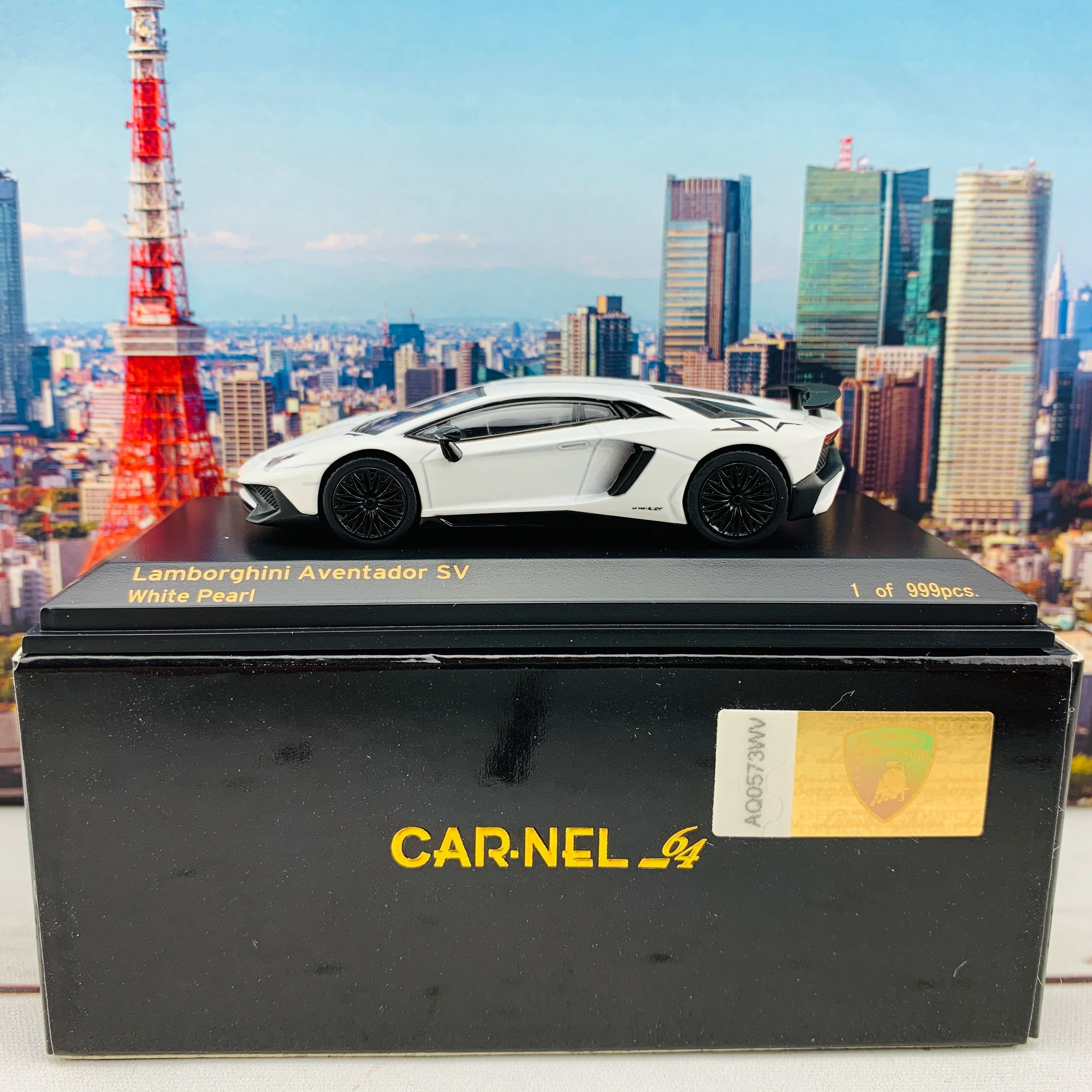 CAR-NEL 1/64 Lamborghini Aventador SV White Pearl CN640023 - Image 2