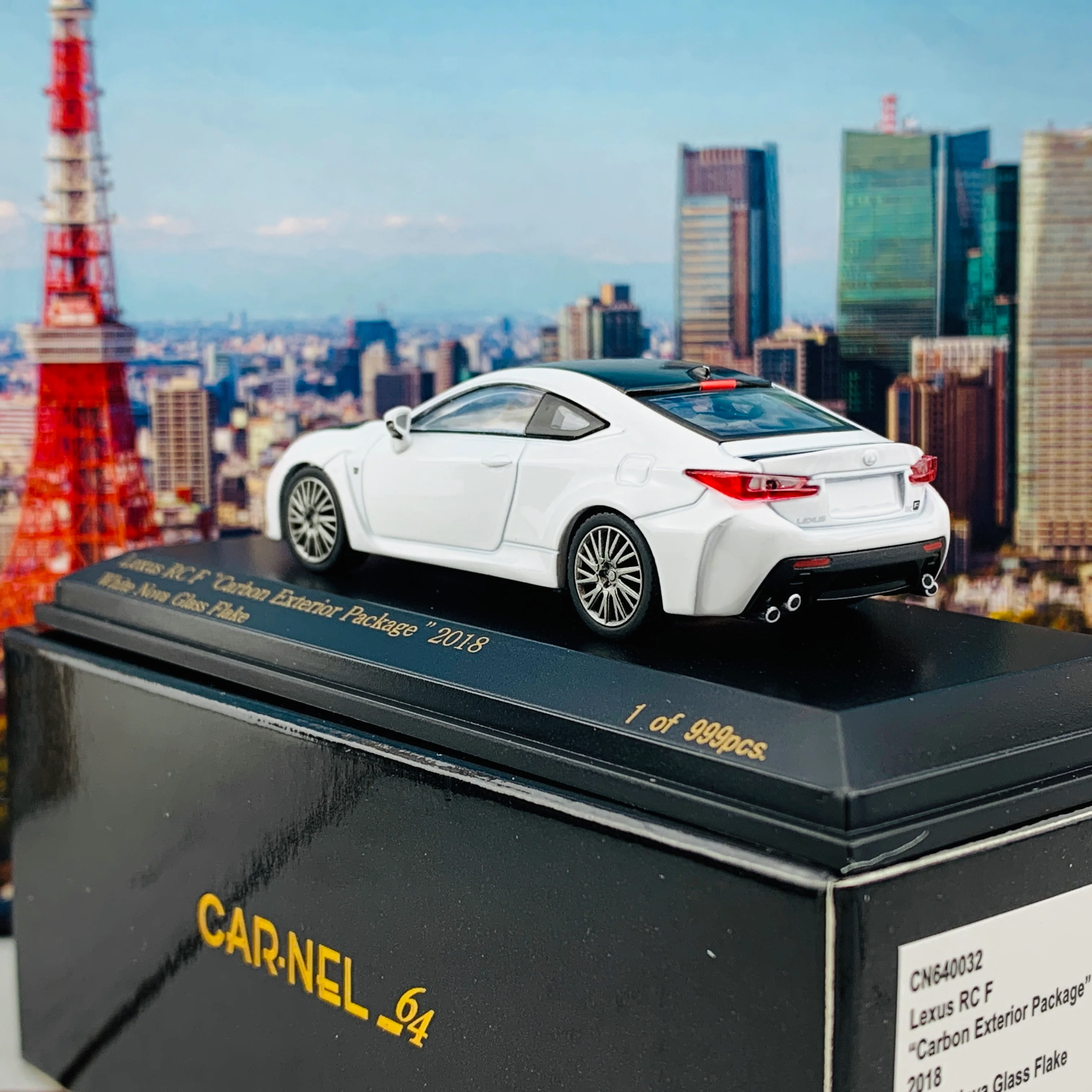 CAR-NEL 1/64 Lexus RC F "Carbon Exterior Package" 2018 White Nova Glass Flake CN640032 - Image 3
