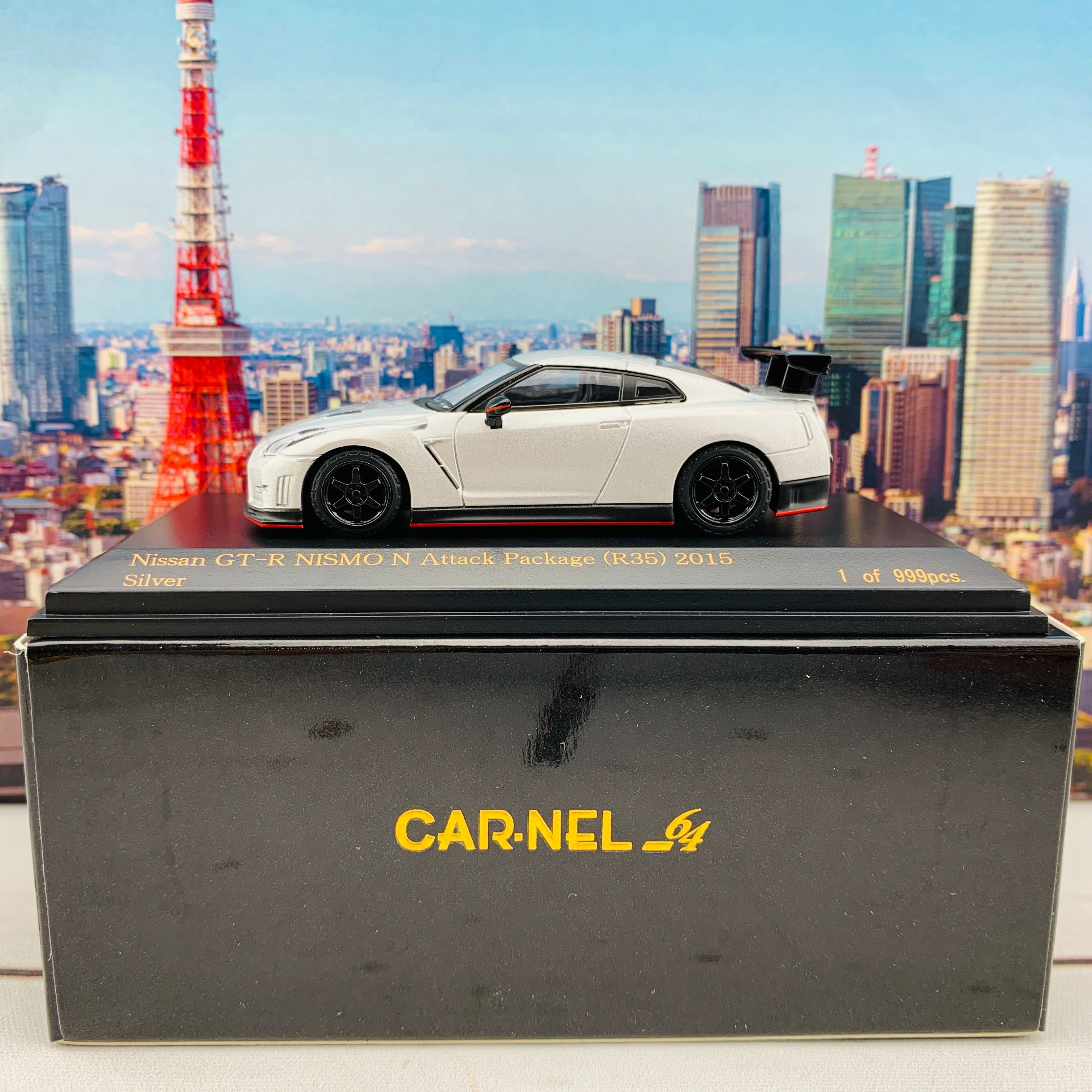 CAR-NEL 1/64 Nissan GTR Nismo N Attack Package R35 2015 Silver CN640018 - Image 3