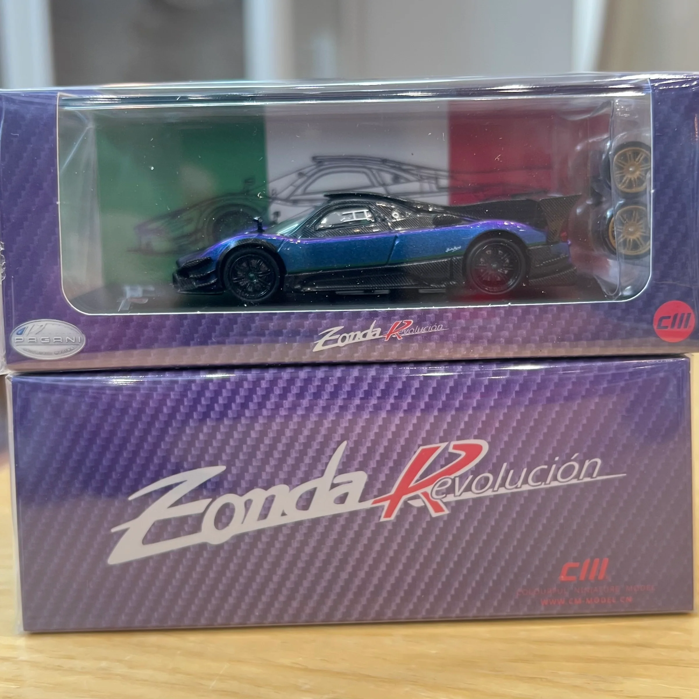 CM MODEL 1/64 Pagani Zonda Revolucion Chameleon CM64-Revolution-09 - Image 2