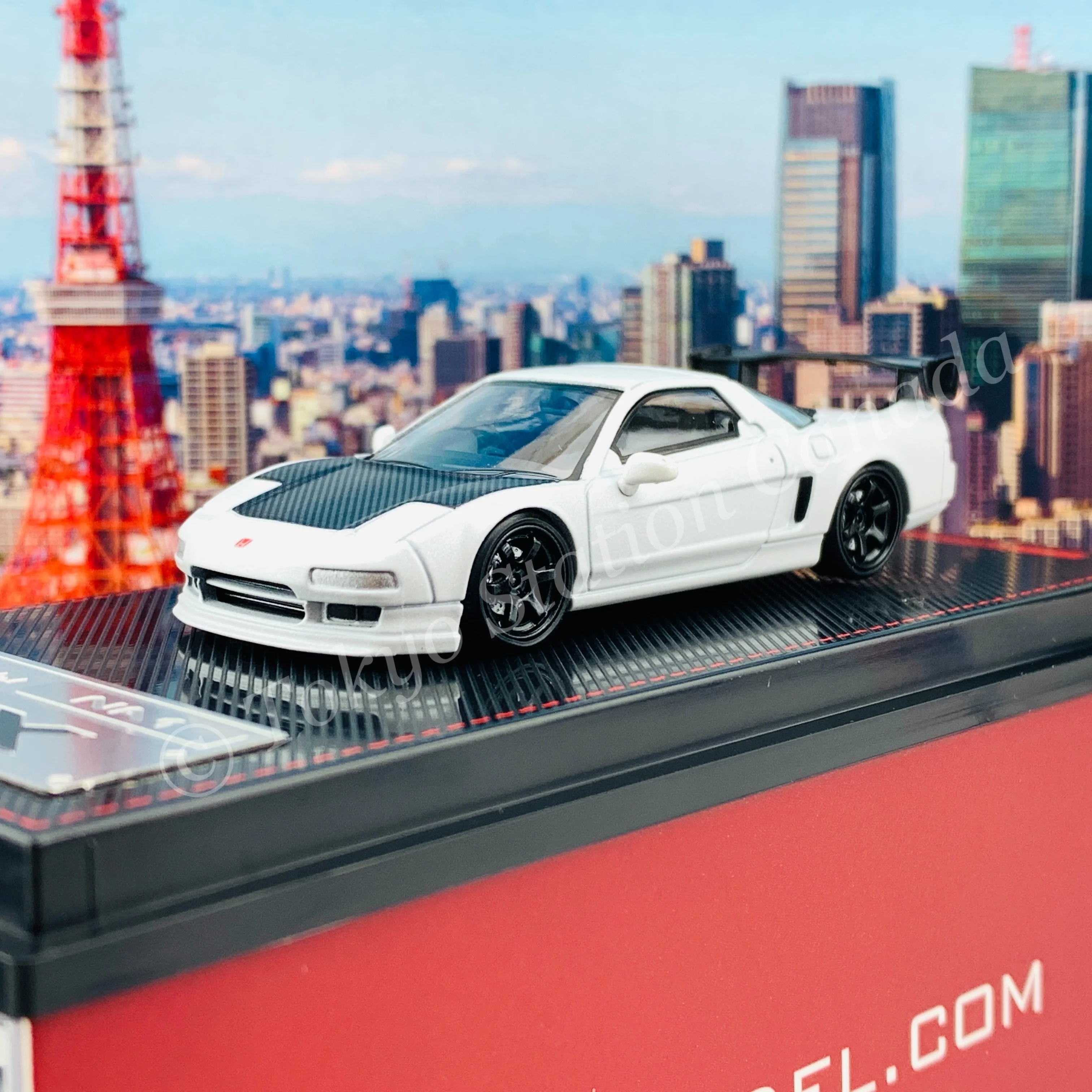Ignition Model 1/64 Honda NSX (NA1) Matte Pearl White IG1939 - Image 2