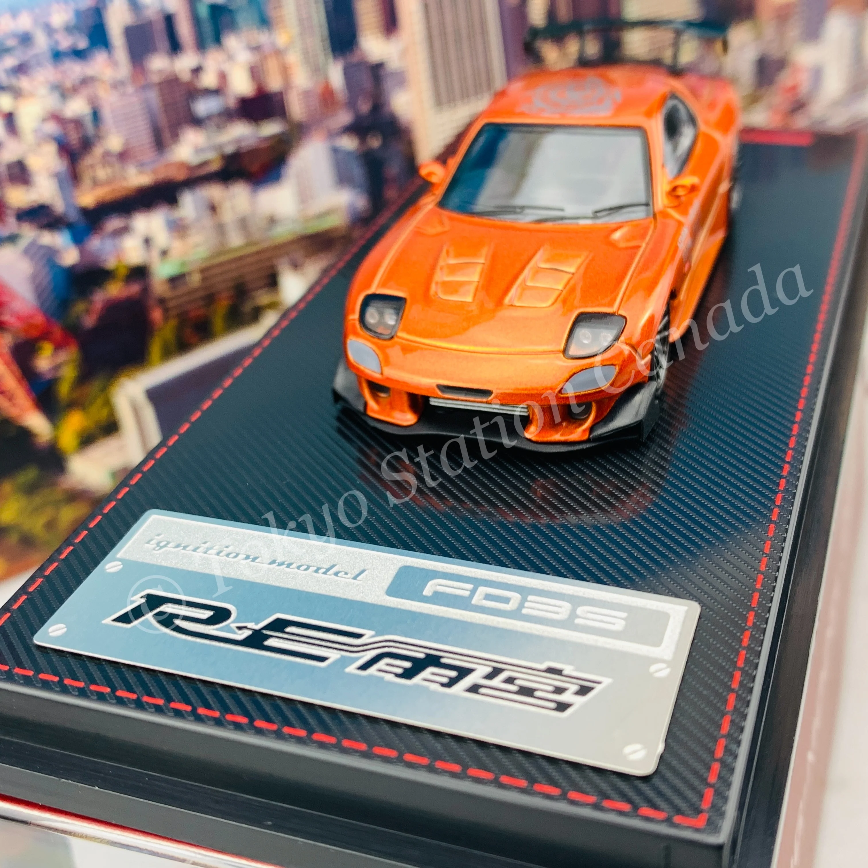 Ignition Model 1/64 Mazda RX7 (FD3S) RE Amemiya  Orange Metallic IG1950 - Image 3