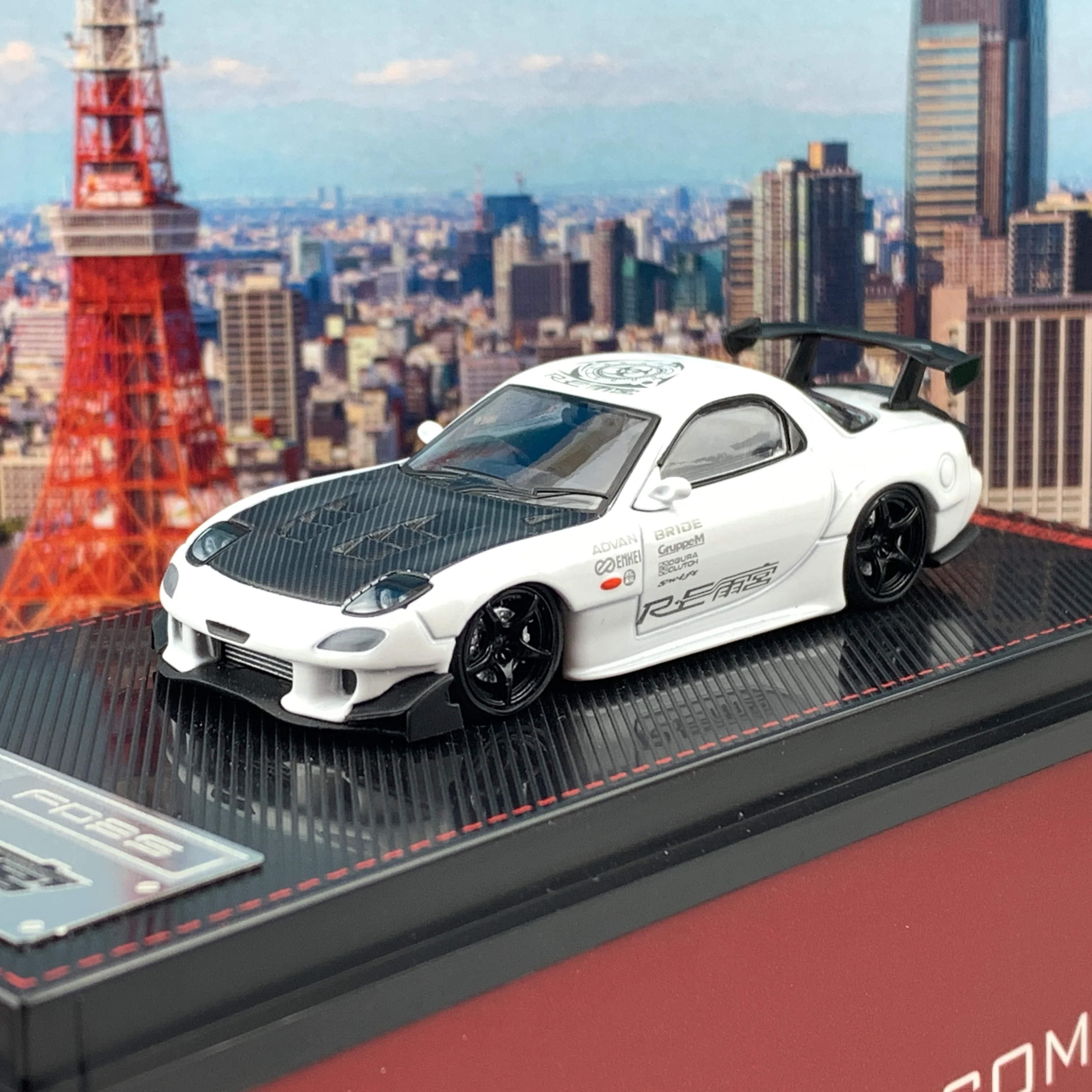 Ignition Model 1/64 Mazda RX7 FD3S RE Amemiya White IG1948 - Image 2
