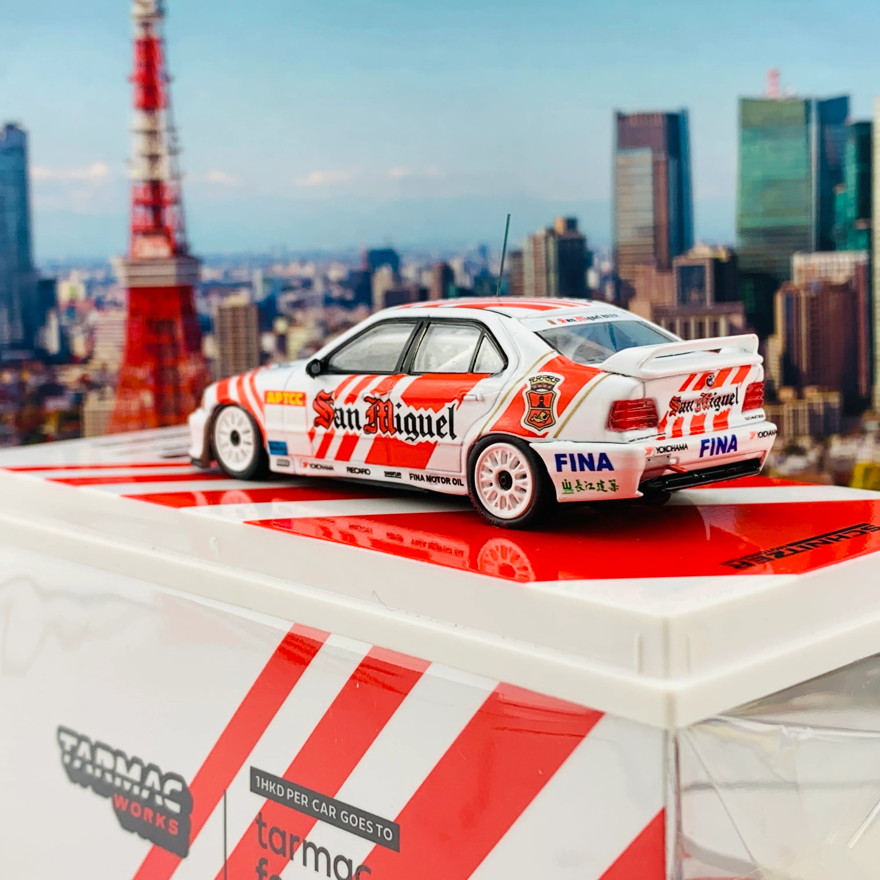 Tarmac Works 1/64 BMW 318i Macau Guia Race 1994 #2 - S. Soper #3 - C. Kwan  T64-034-94MGP02 - Image 4