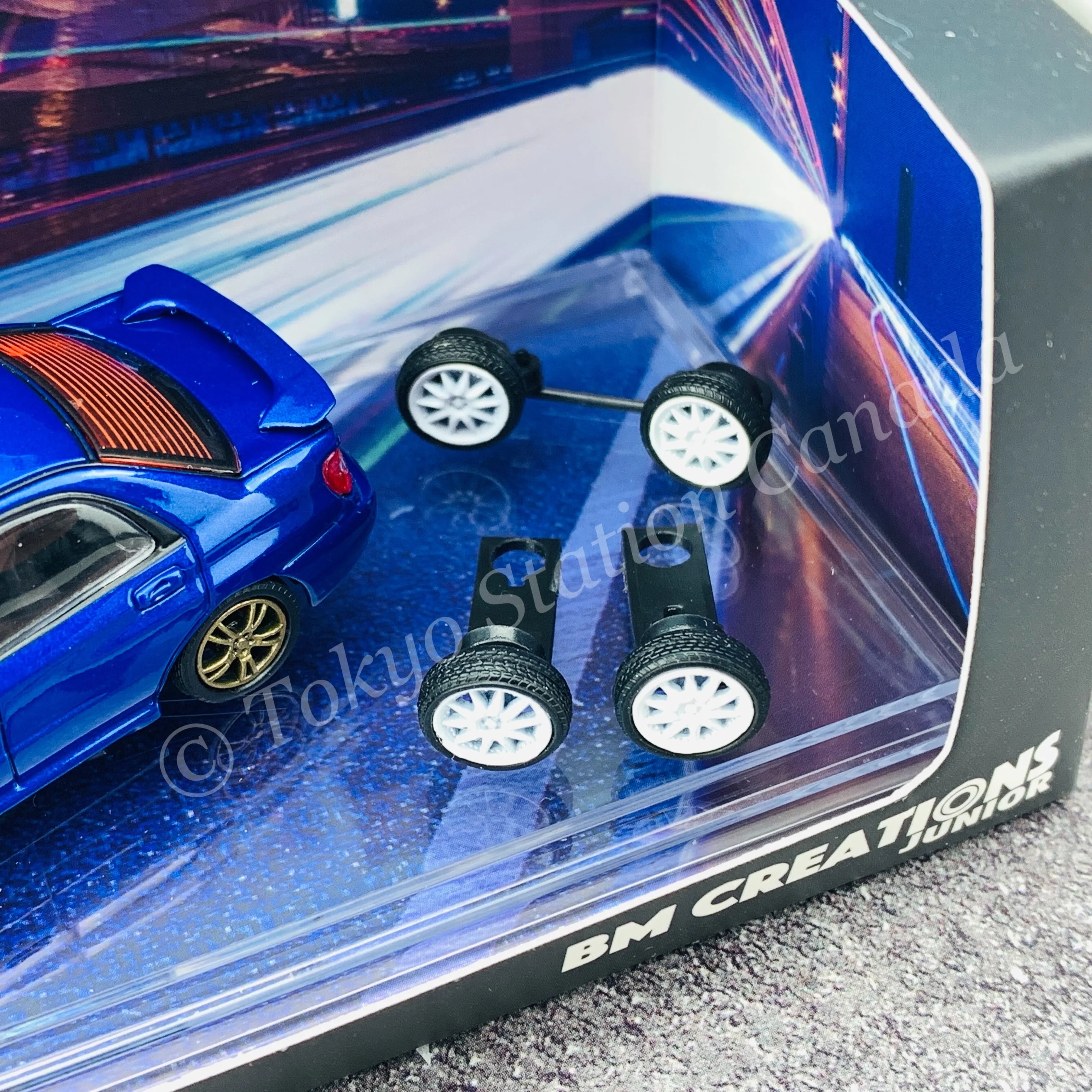 BM CREATIONS JUNIOR 1/64 Subaru Impreza WRX STi 2001 BLUE LHD with Extra Wheel Set and Lowering Parts 64B0079 - Image 2