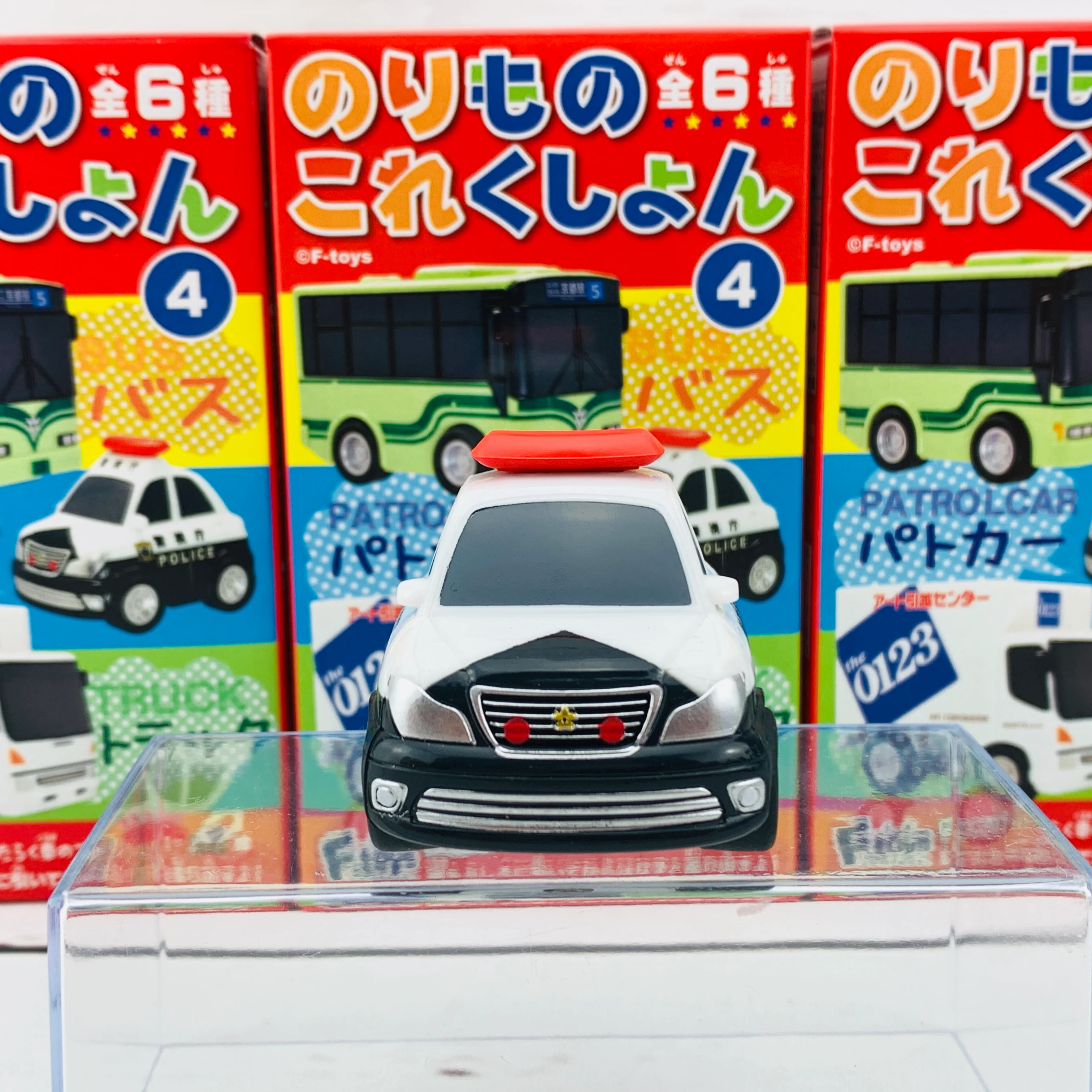 F-Toys Confect. Vehicle Collection #4 Pullback Mini Car C-2 Shizuoka Police Car - Image 4
