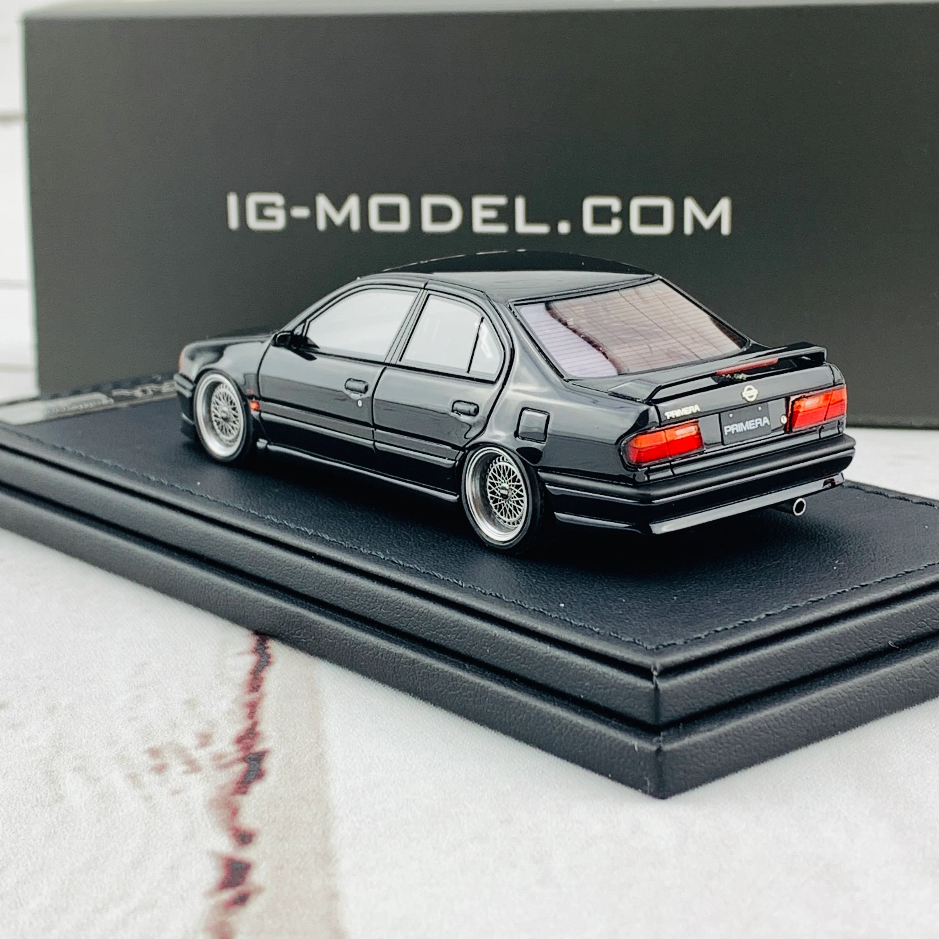 Ignition Model 1/43 Nissan Primera P10 2.0Te Black IG1851 - Image 4