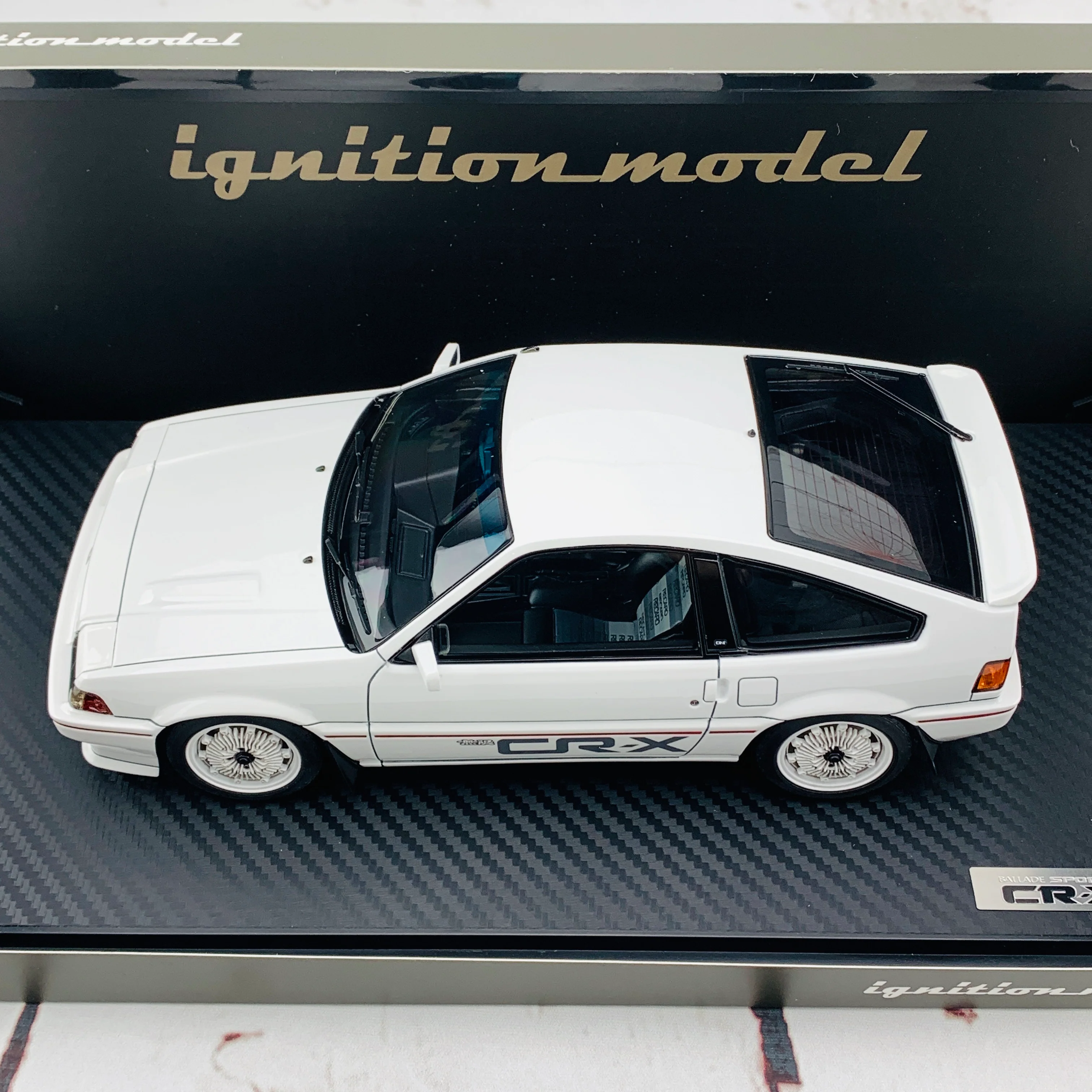 Ignition Model 1/18 Honda BALLADE SPORTS CRX Si (E-AS) White IG1629 - Image 2