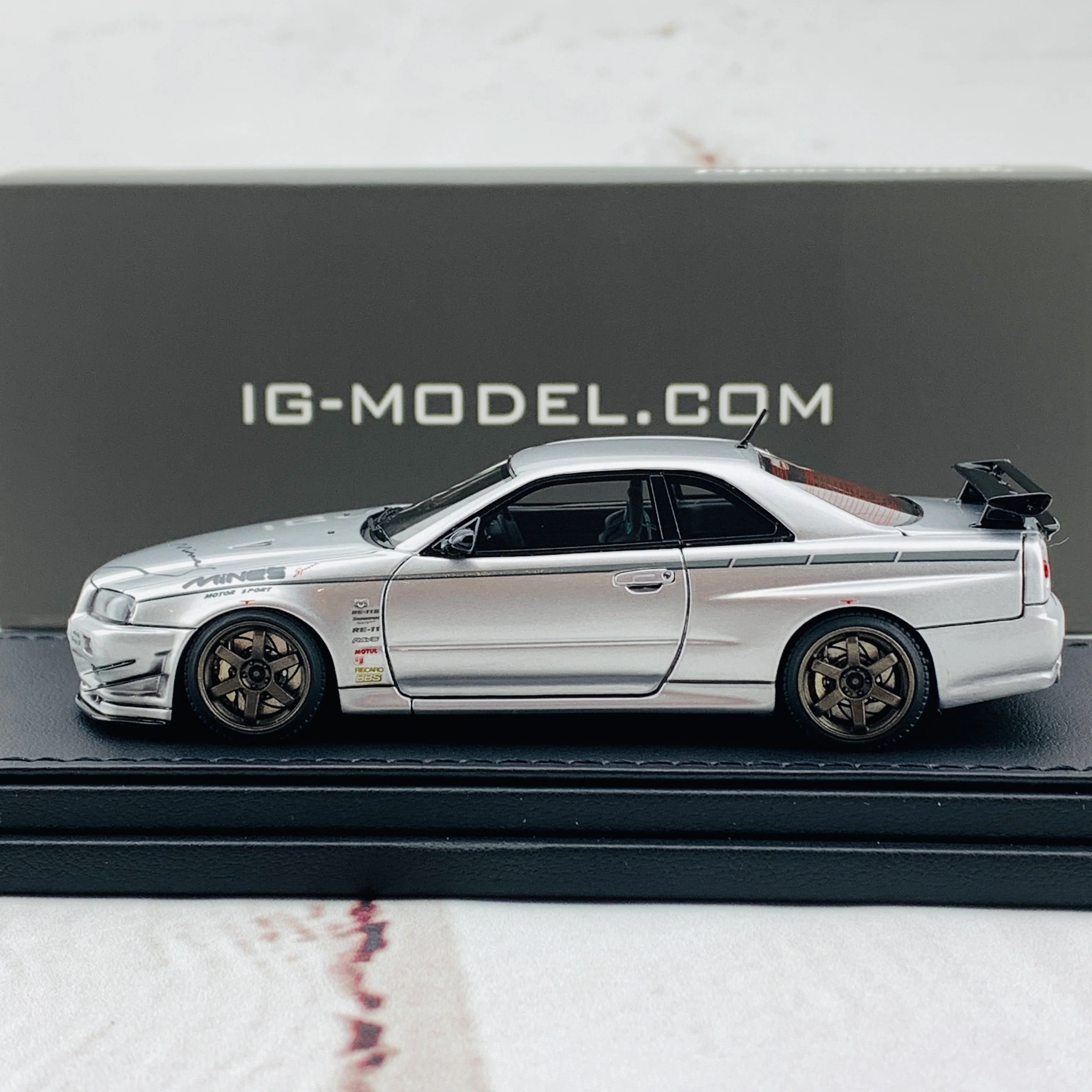 Ignition Model 1/43 Nissan Skyline GTR Mine's R34 Silver IG1816 - Image 2