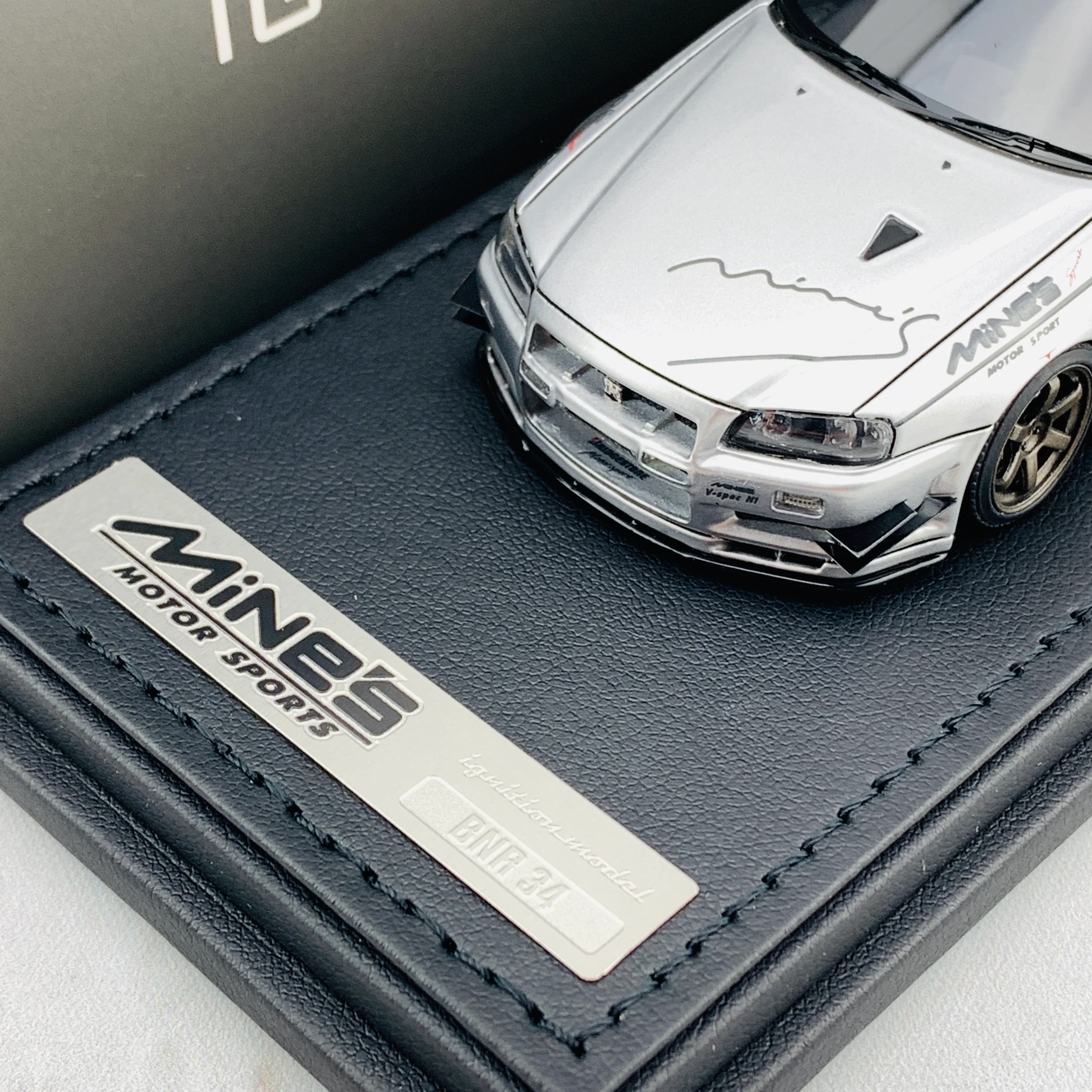 Ignition Model 1/43 Nissan Skyline GTR Mine's R34 Silver IG1816 - Image 4