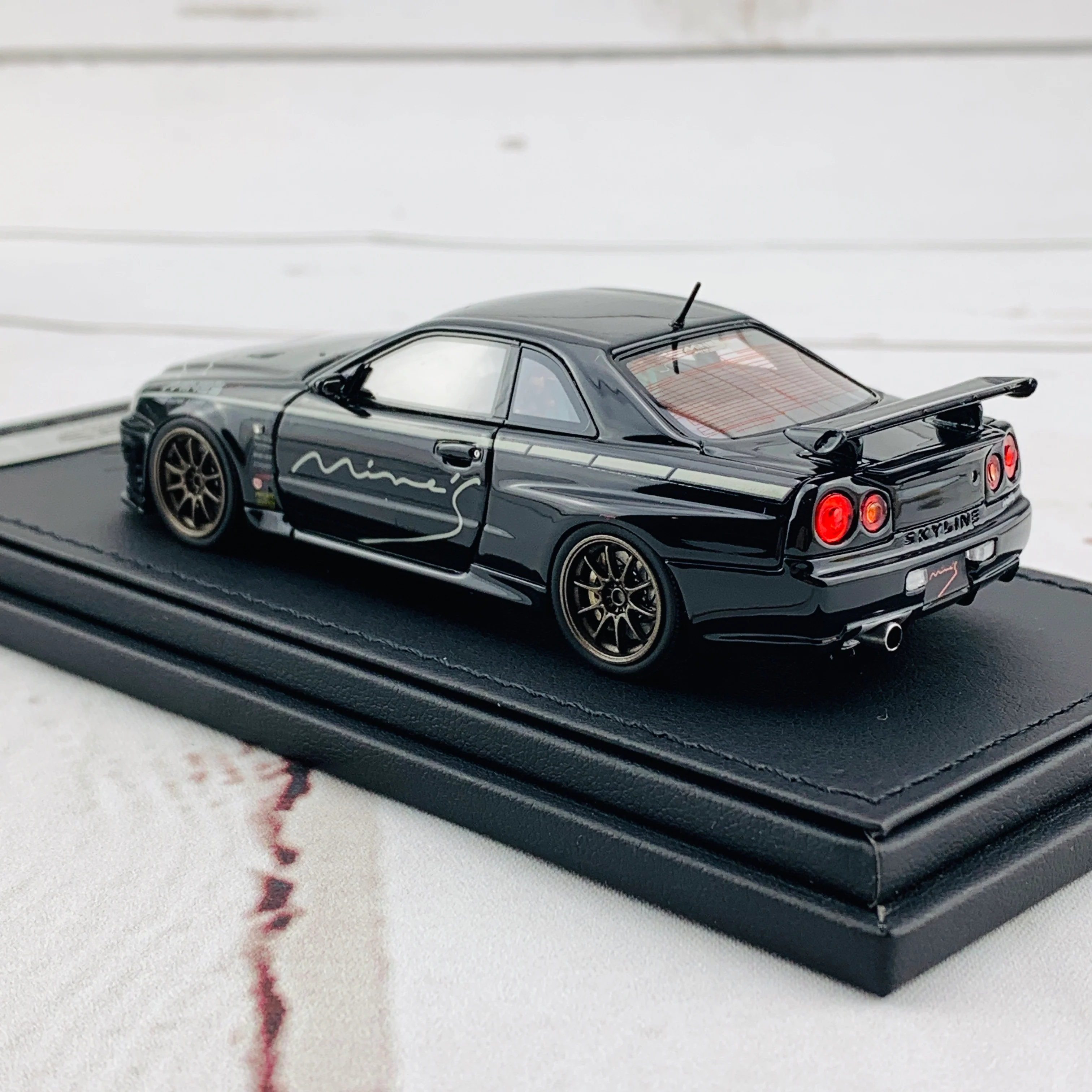 Ignition Model 1/43 Nissan Skyline GTR Mine's R34 Black IG1815 - Image 5
