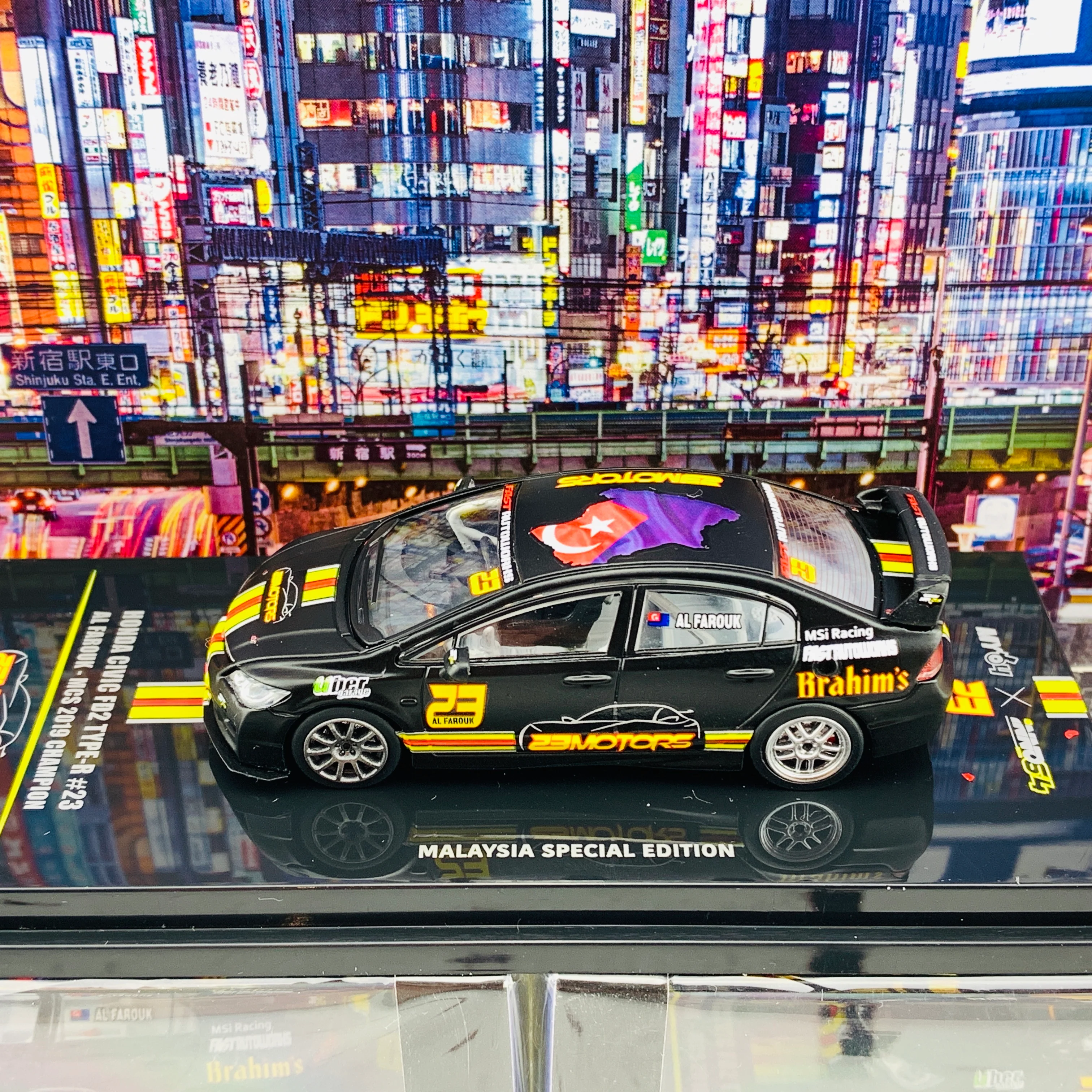 INNO64 1/64 HONDA CIVIC FD2 Type-R #23 AL FAROUK - Malaysia Championship Series 2019 Champion IN64-FD2-MCSMS **Limited Qty** - Image 3