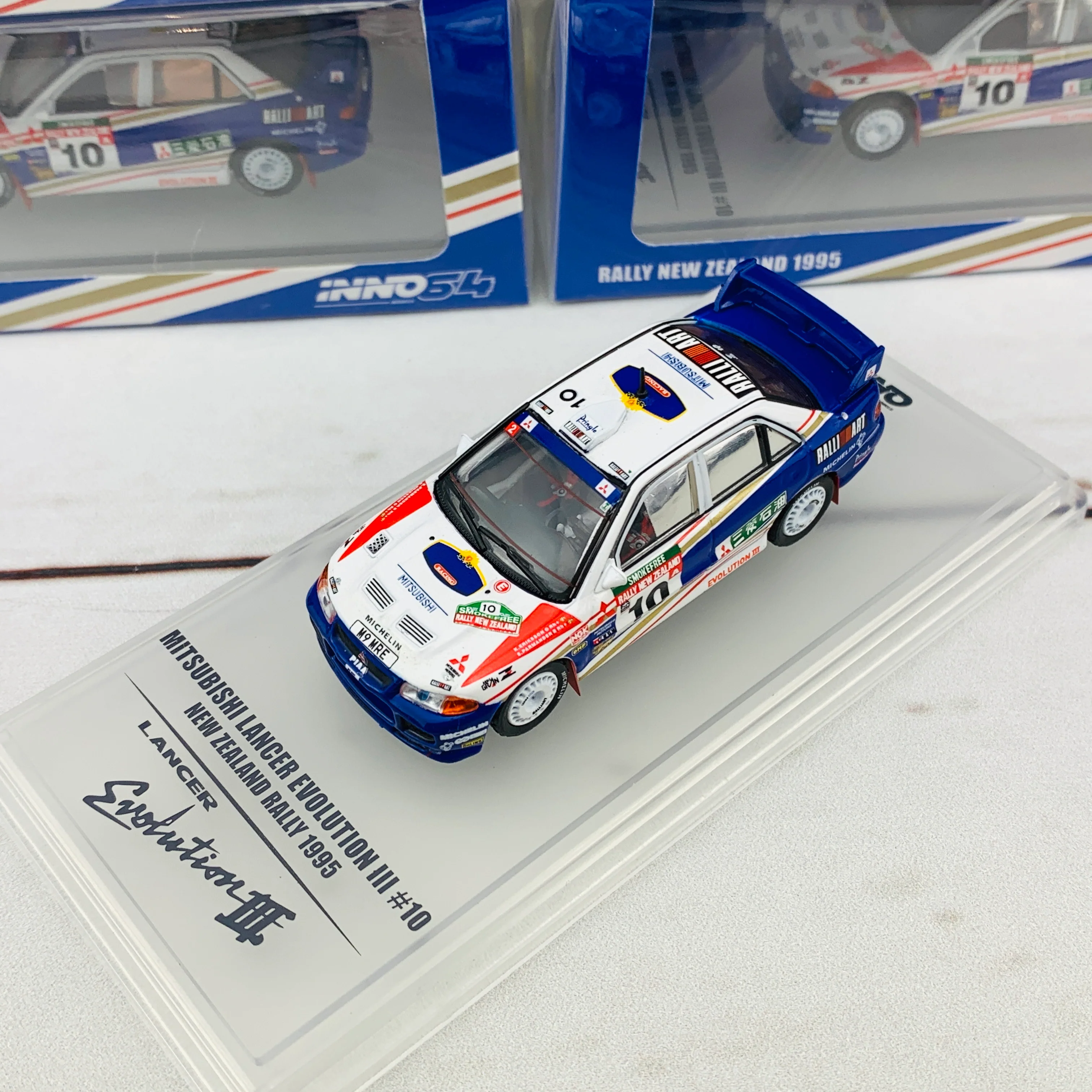 INNO64 1/64 Mitsubishi Lancer Evolution III #10 New Zealand Rally 1995 IN64-EVO3-95NZ10 - Image 2
