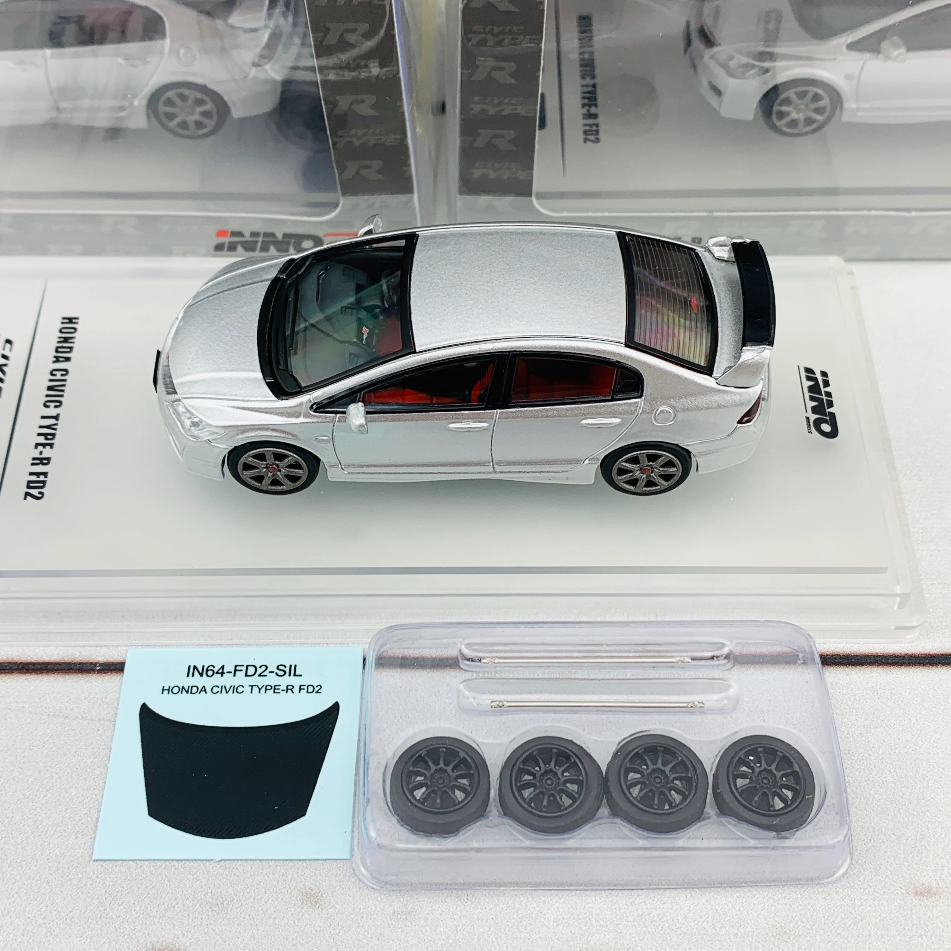 INNO64 1/64 Honda Civic FD2 Type-R SILVER with extra wheels set and water slide decals IN64-FD2-SIL - Image 5