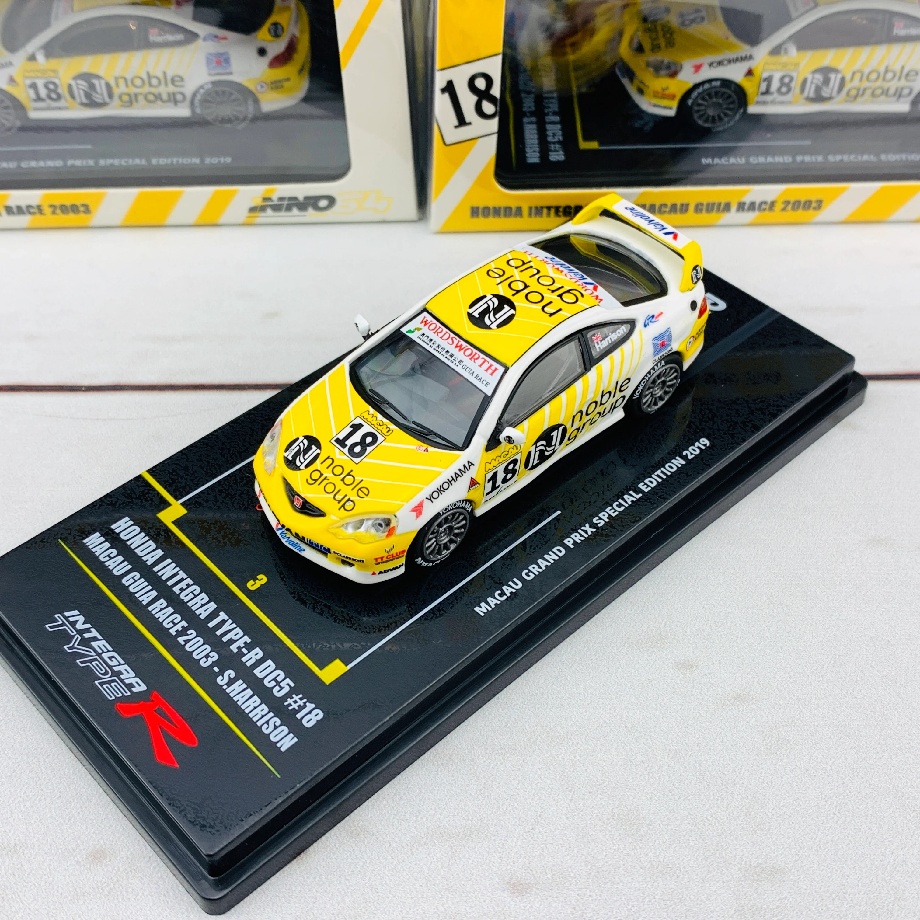 INNO64 1/64 Honda Integra Type-R DC5 #18 Macau Guia Race 2003 - S. Harrison Macau Grand Prix Special Edition 2019 IN64-MGP19-DC501 - Image 2