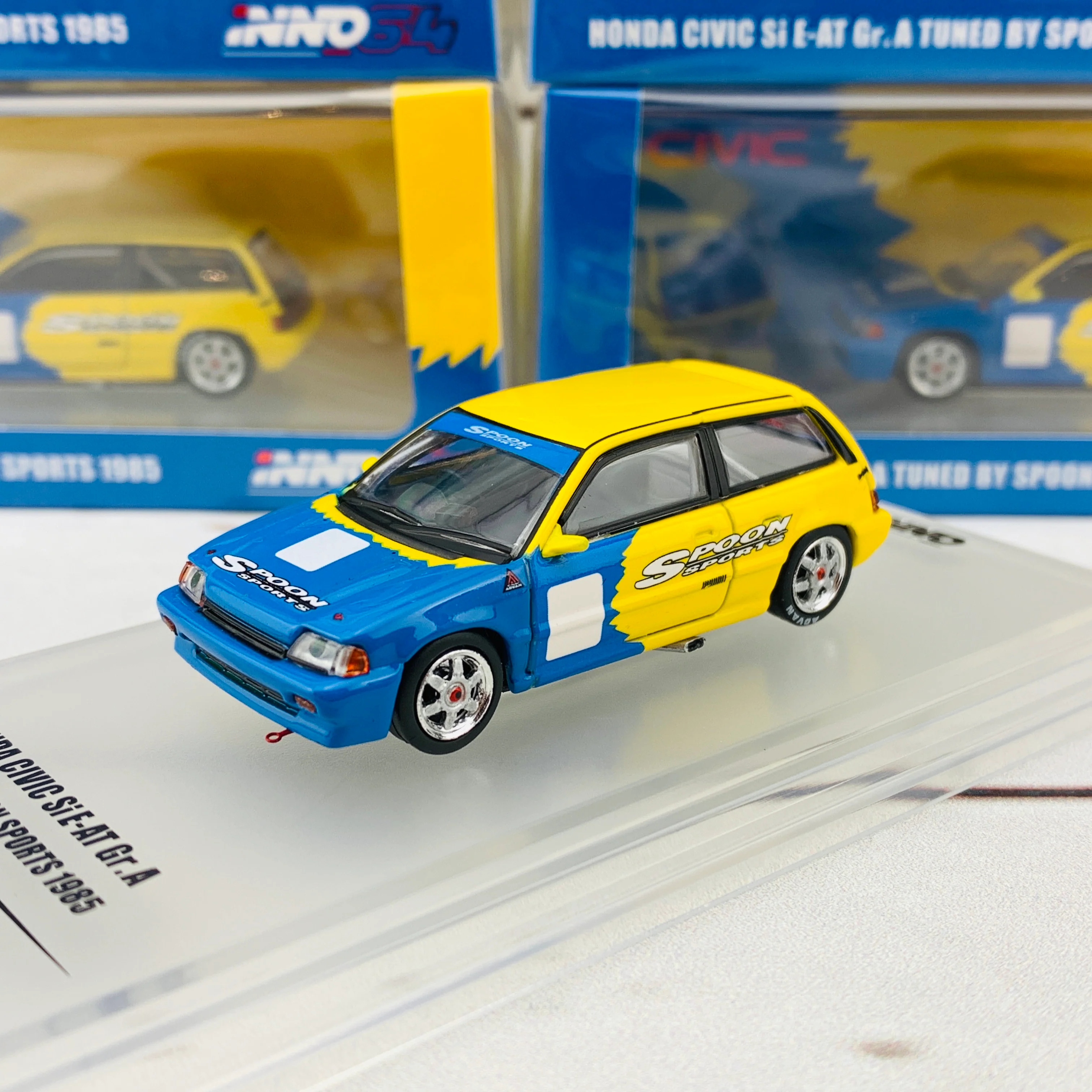 INNO64 1/64 Honda Civic Si E-AT Gr. A Tuned by Spoon Sports 1985 IN64-EAT-SP85 - Image 3
