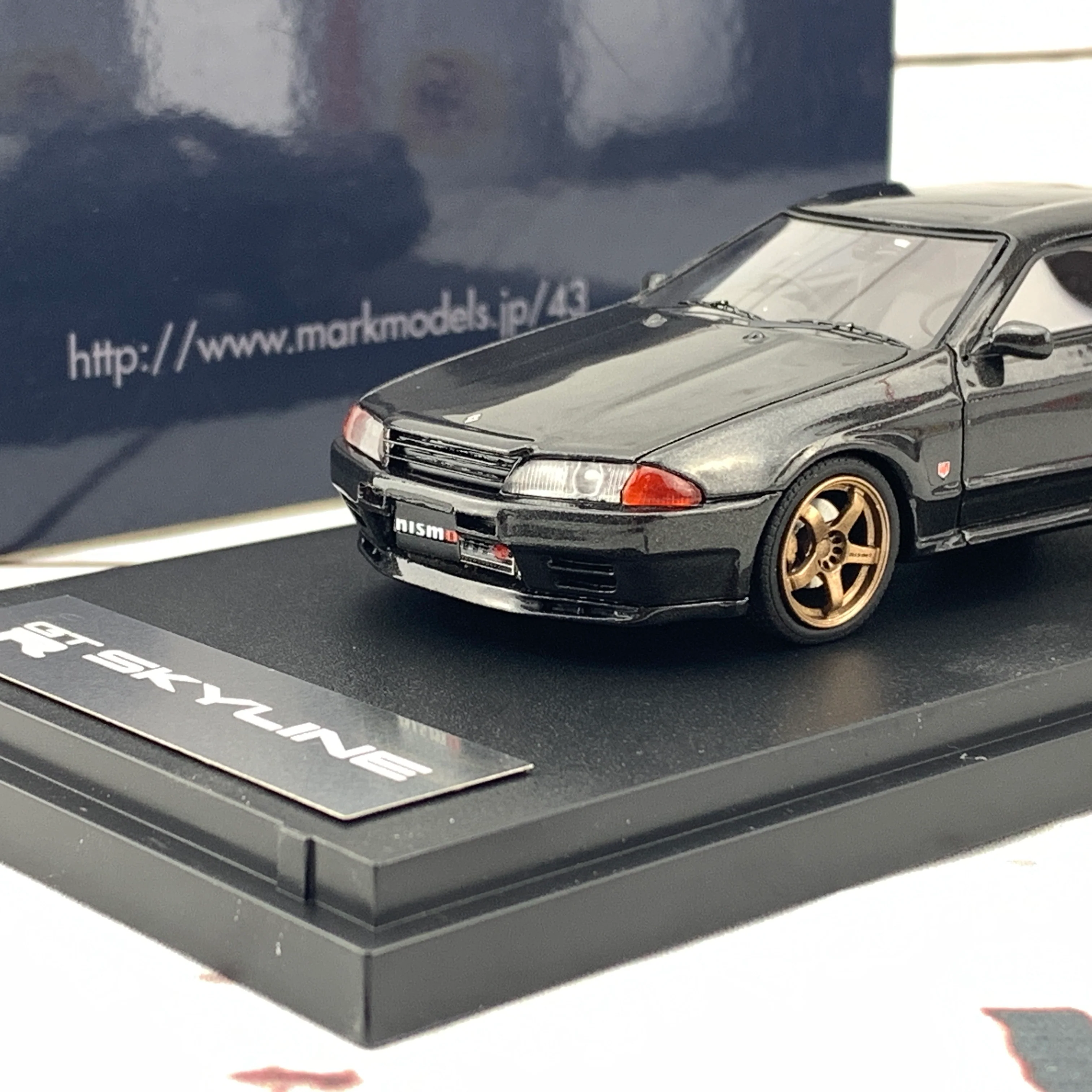 MARK43 1/43 NISSAN SKYLINE GTR (BNR32) NISMO Customized version Gun Gray Metallic PM4304NGM - Image 3