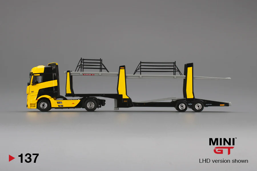 MINI GT 1/64 Mercedes-Benz Actros Yellow w/Car Carrier RHD MGT00137-R - Image 4