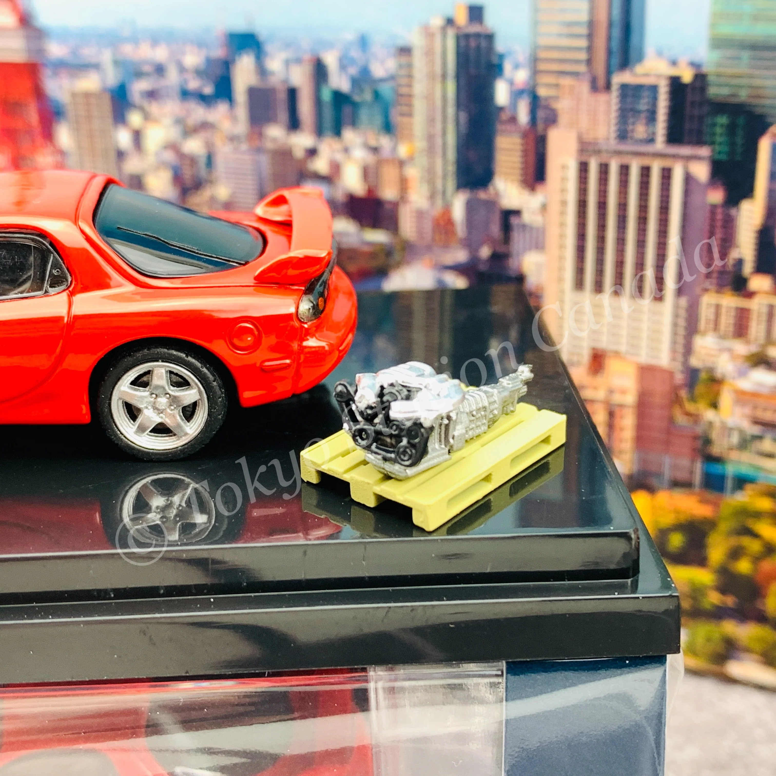 HOBBY JAPAN 1/64 Mazda RX-7 (FD3S) TYPE RS With Engine Display Model Red HJ642007FR - Image 3