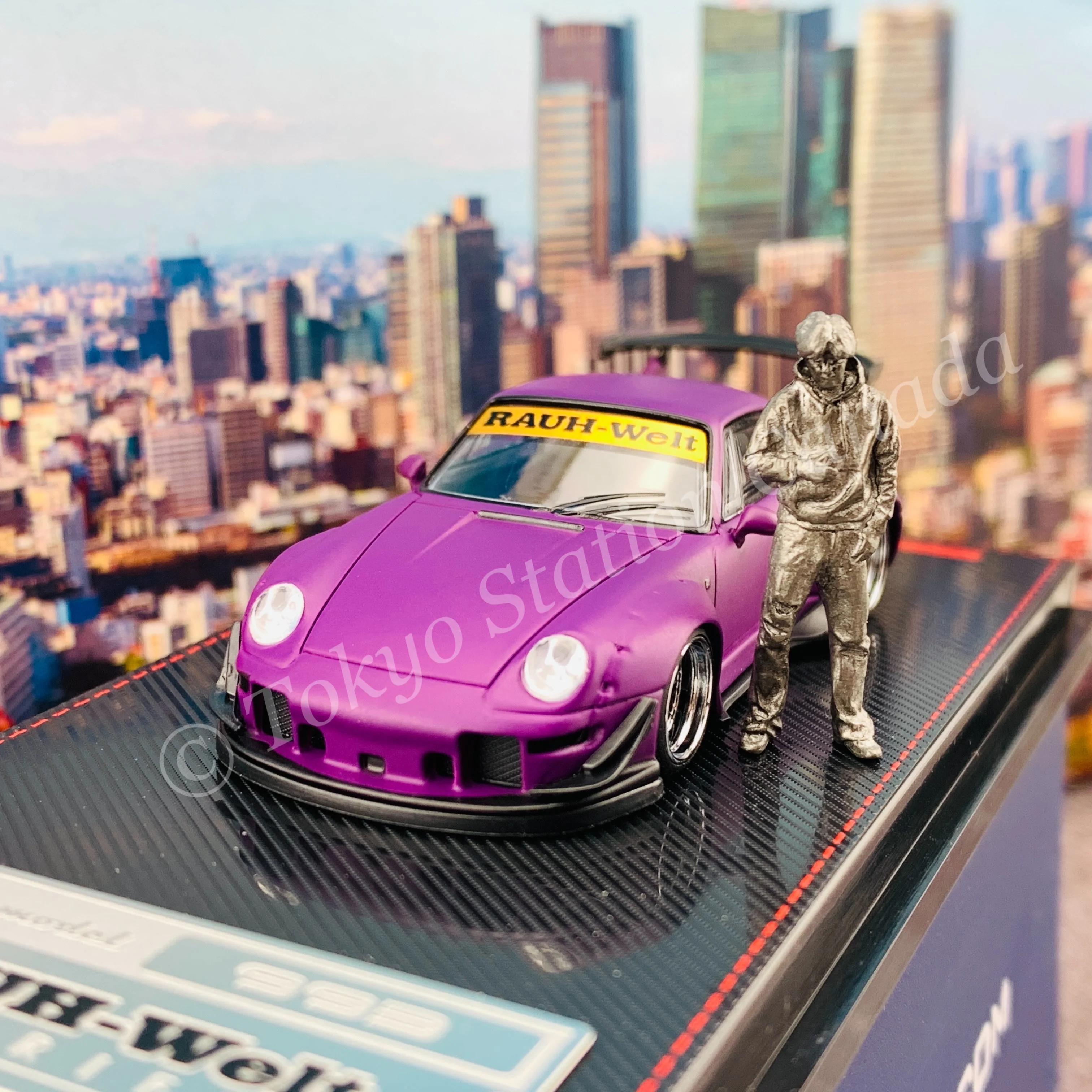 Ignition Model 1/64 RWB 993 Matte Purple With Mr. Nakai metal figurine IG2151 - Image 2