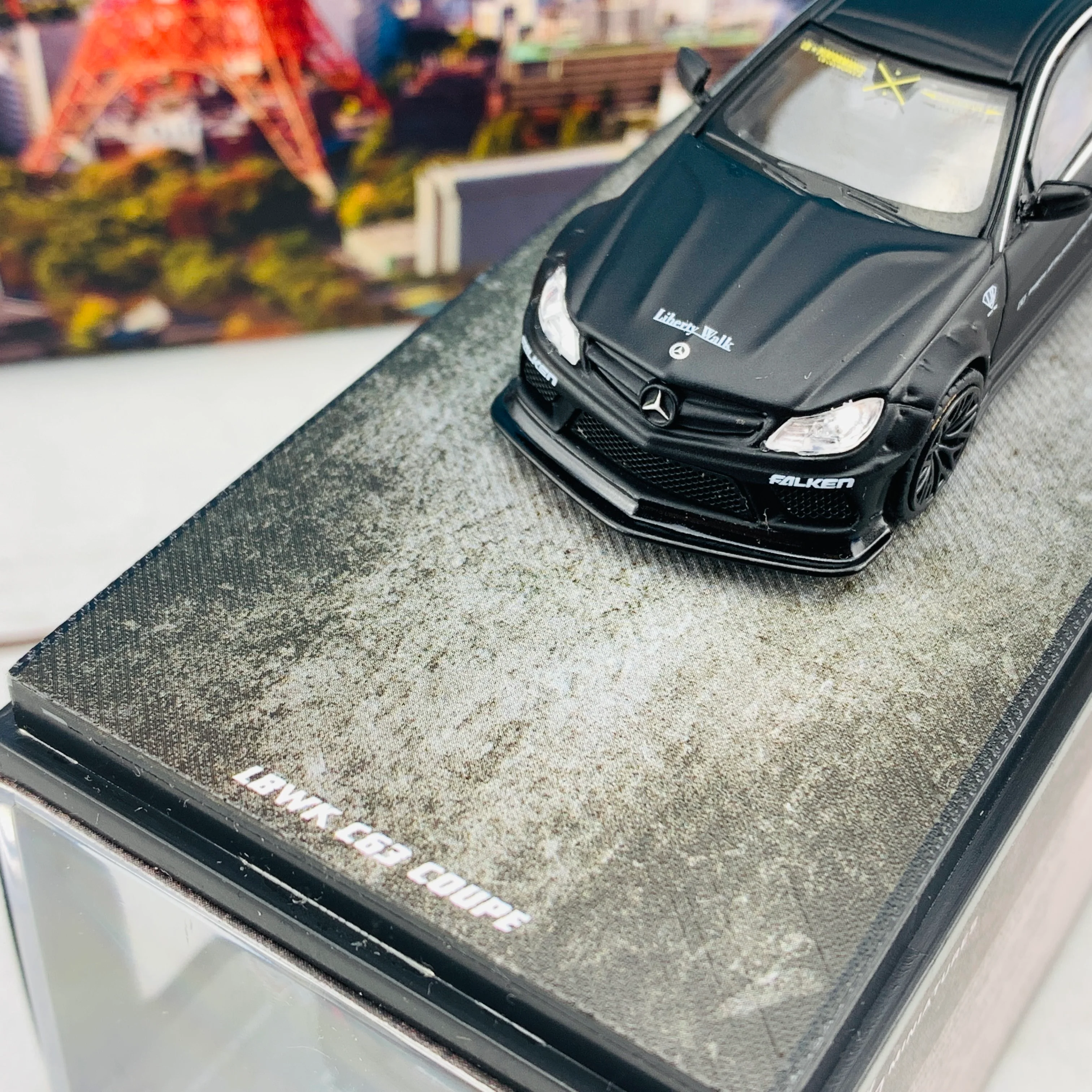 KJ MINIATURES 1/64 LBWK Mercedes-Benz C63 Coupe Matte Black KJ64001BK - Image 3