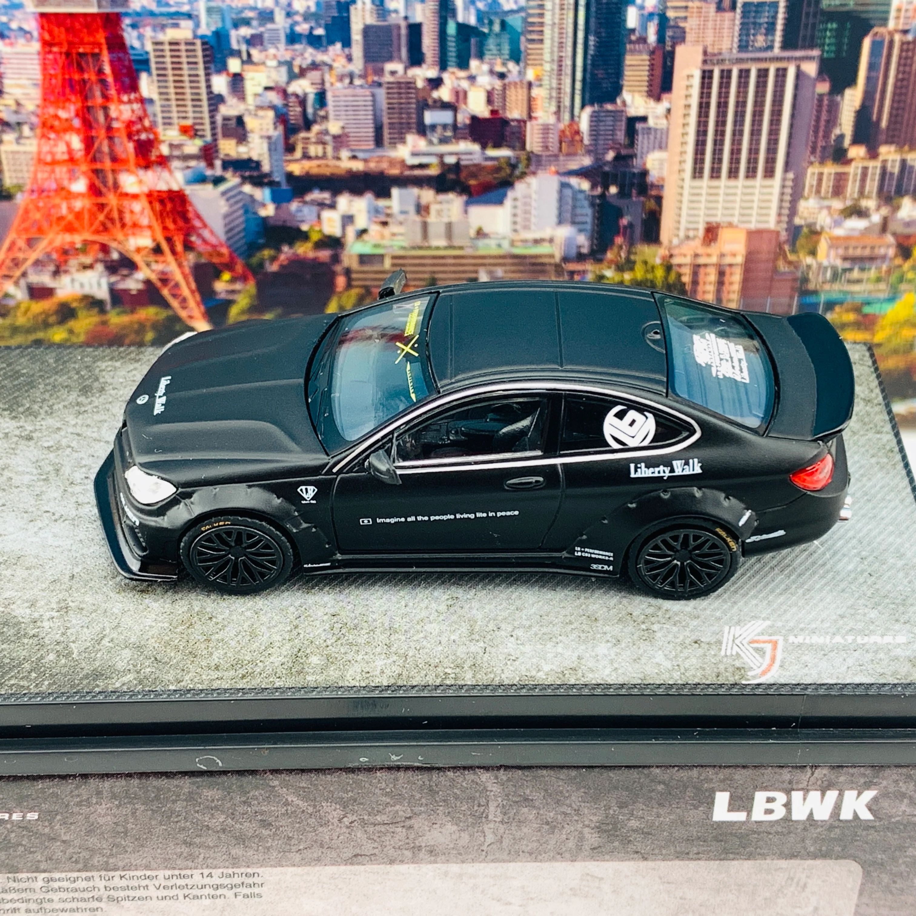 KJ MINIATURES 1/64 LBWK Mercedes-Benz C63 Coupe Matte Black KJ64001BK - Image 4