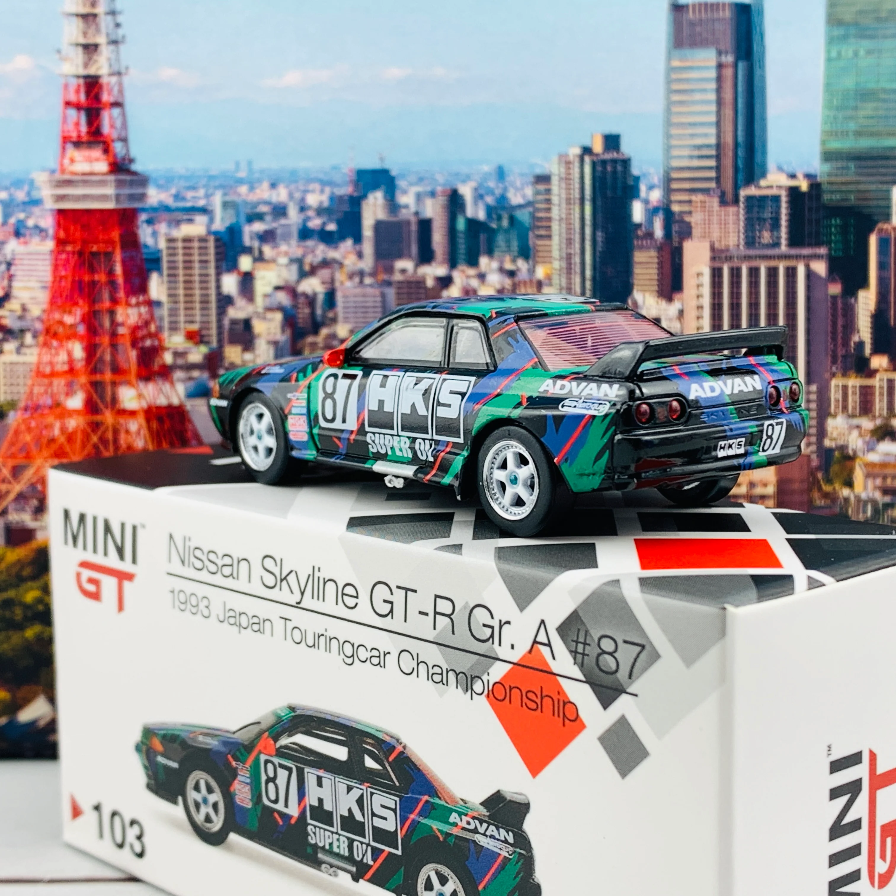 MINI GT 1/64 Nissan Skyline GTR R32 Gr. A #87  HKS 1993 Japan Touringcar Championship RHD MGT00103-R - Image 4