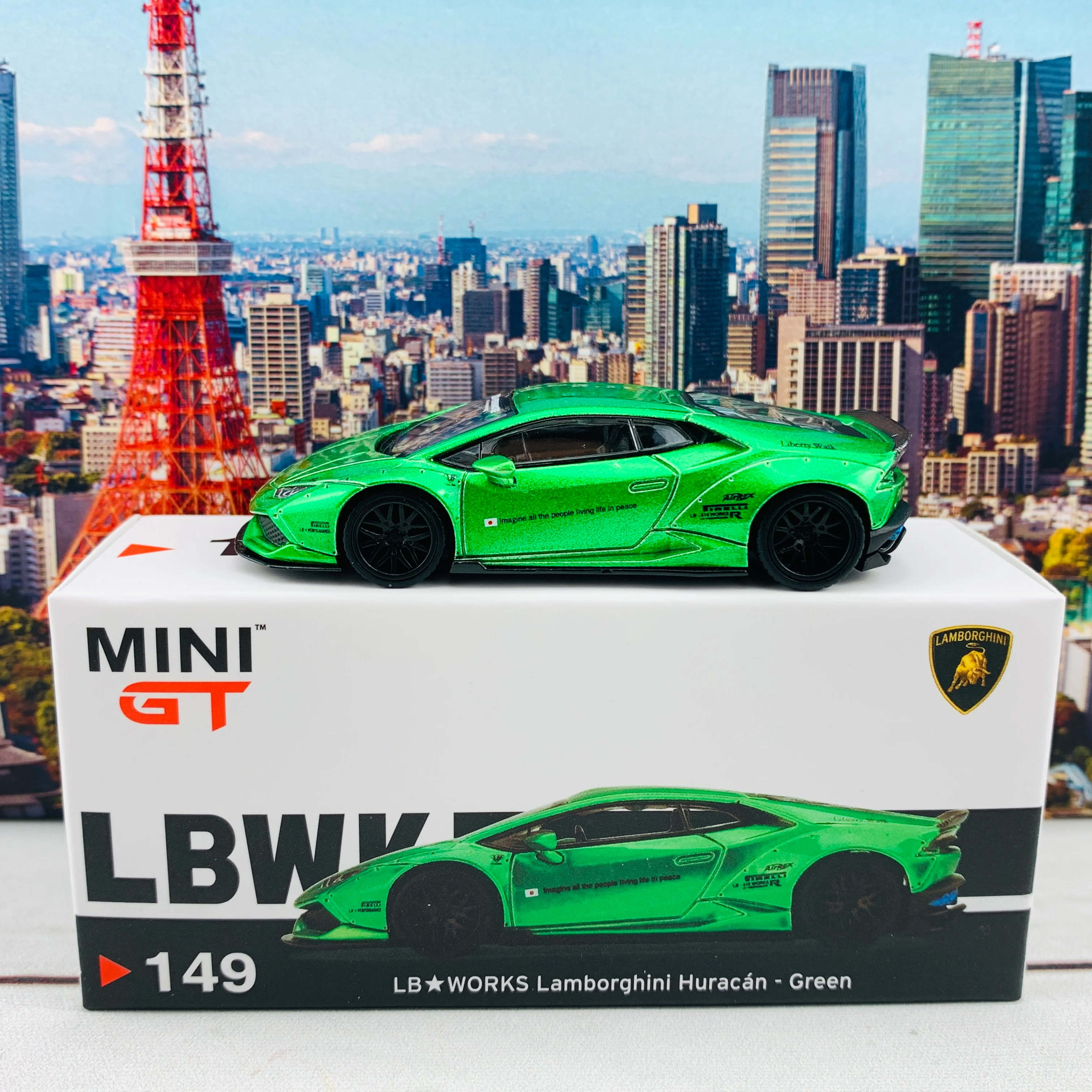 MINI GT 1/64 LB WORKS Lamborghini Huracan Version 2 Green LHD MGT00149-L - Image 2