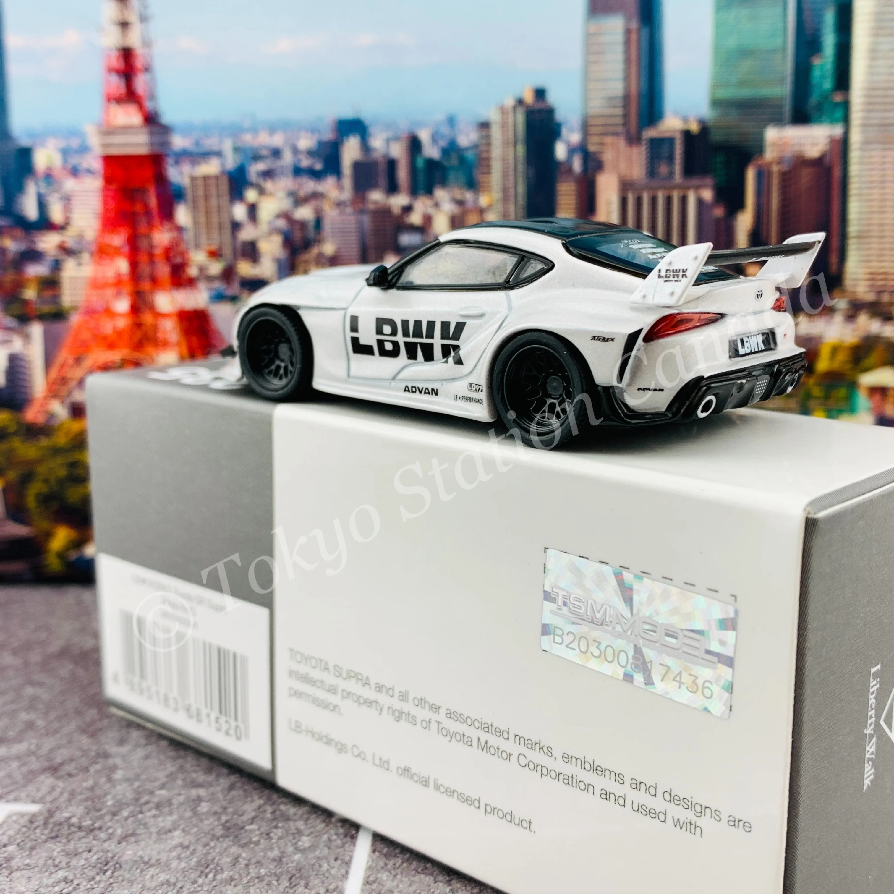 MINI GT 1/64 LB WORKS Toyota GR Supra White RHD MGT00235-R - Image 3