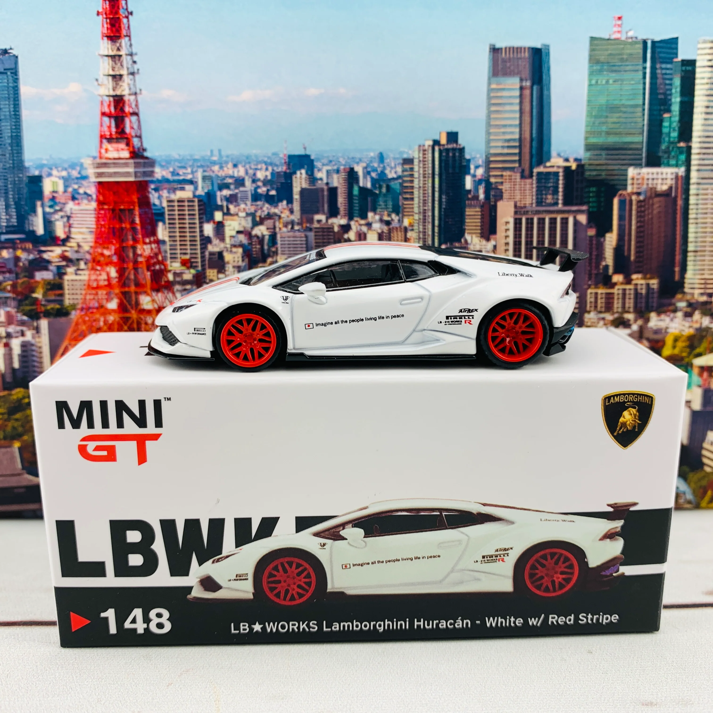 MINI GT 1/64 LB WORKS Lamborghini Huracan Version 1 White w/ Red Stripe LHD MGT00148-L - Image 2