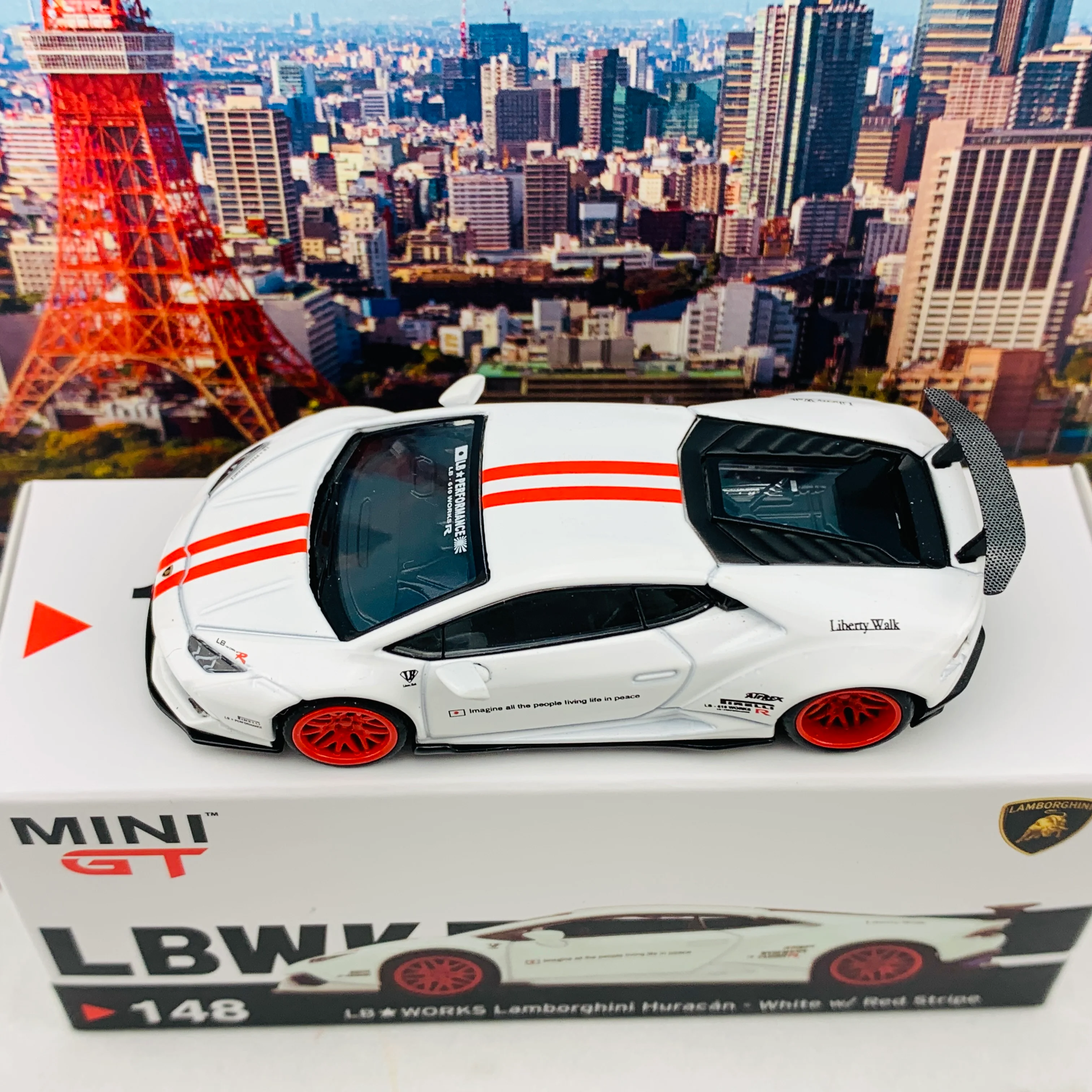 MINI GT 1/64 LB WORKS Lamborghini Huracan Version 1 White w/ Red Stripe LHD MGT00148-L - Image 3