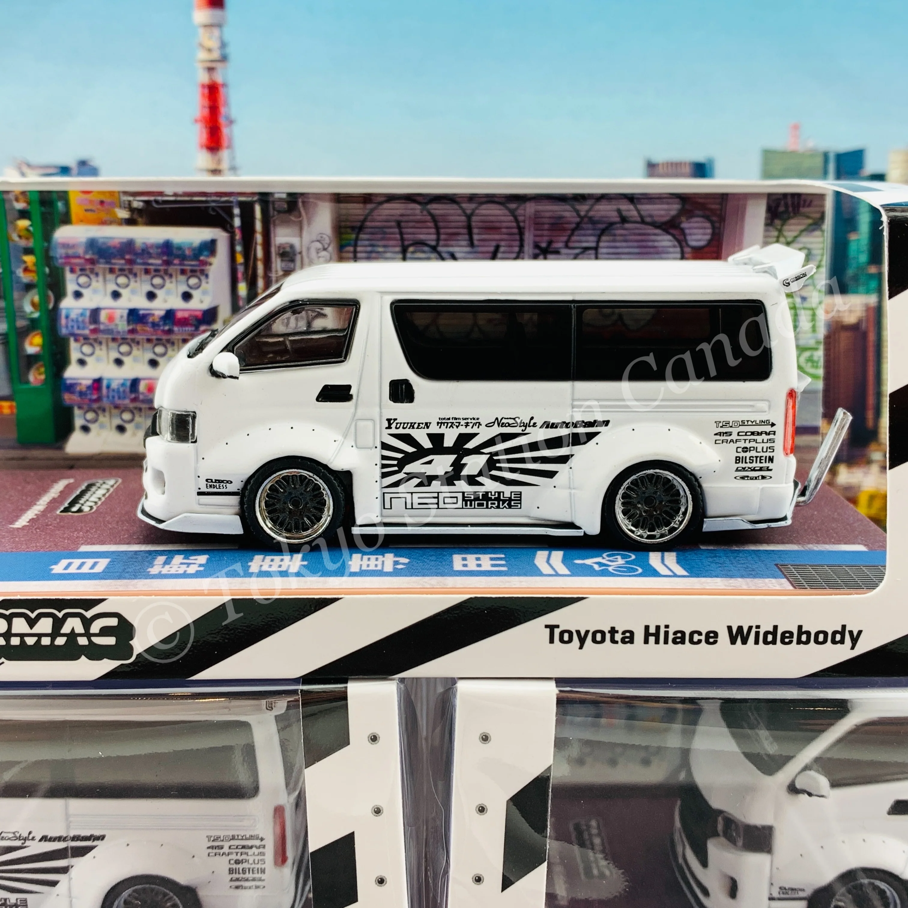 Tarmac Works HOBBY64 1/64 Toyota Hiace Widebody White T64-038-WH - Image 2