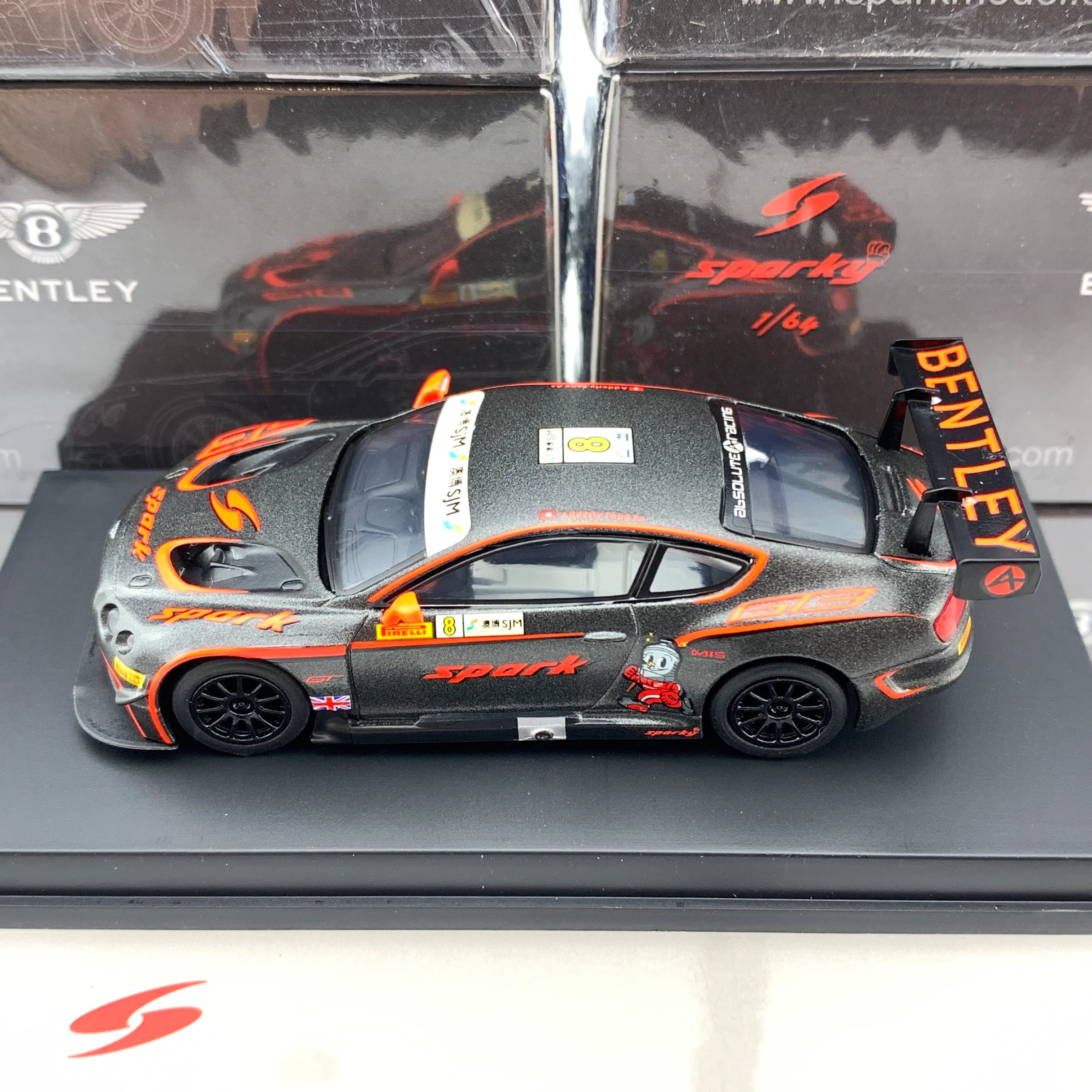 Sparky 1/64 BENTLEY CONTINENTAL GT3 NO.8 MACAU GP FIA GT WORLD CUP 2015 BENTLEY TEAM ABSOLUTE ADDERLY FONG Y104 - Image 3