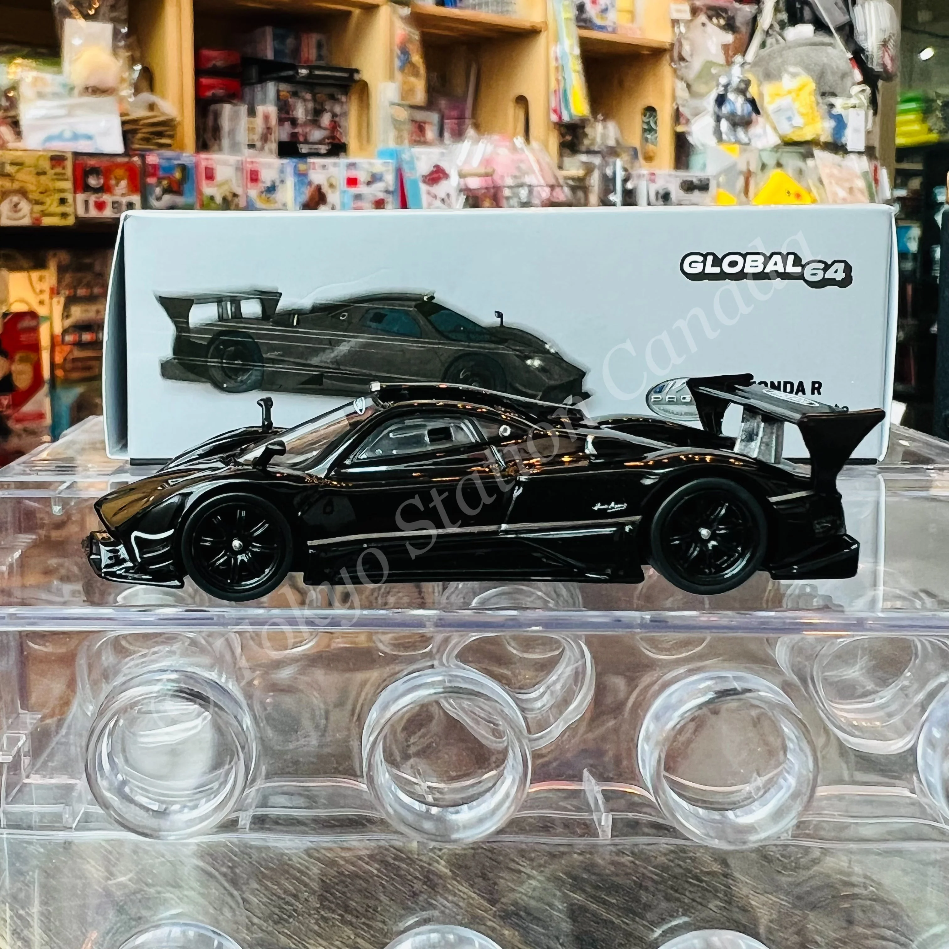 TARMAC WORKS 1/64 GLOBAL64 PAGANI ZONDA R Nero Galante CLDC Exclusive T64G-TL015-BK - Image 3