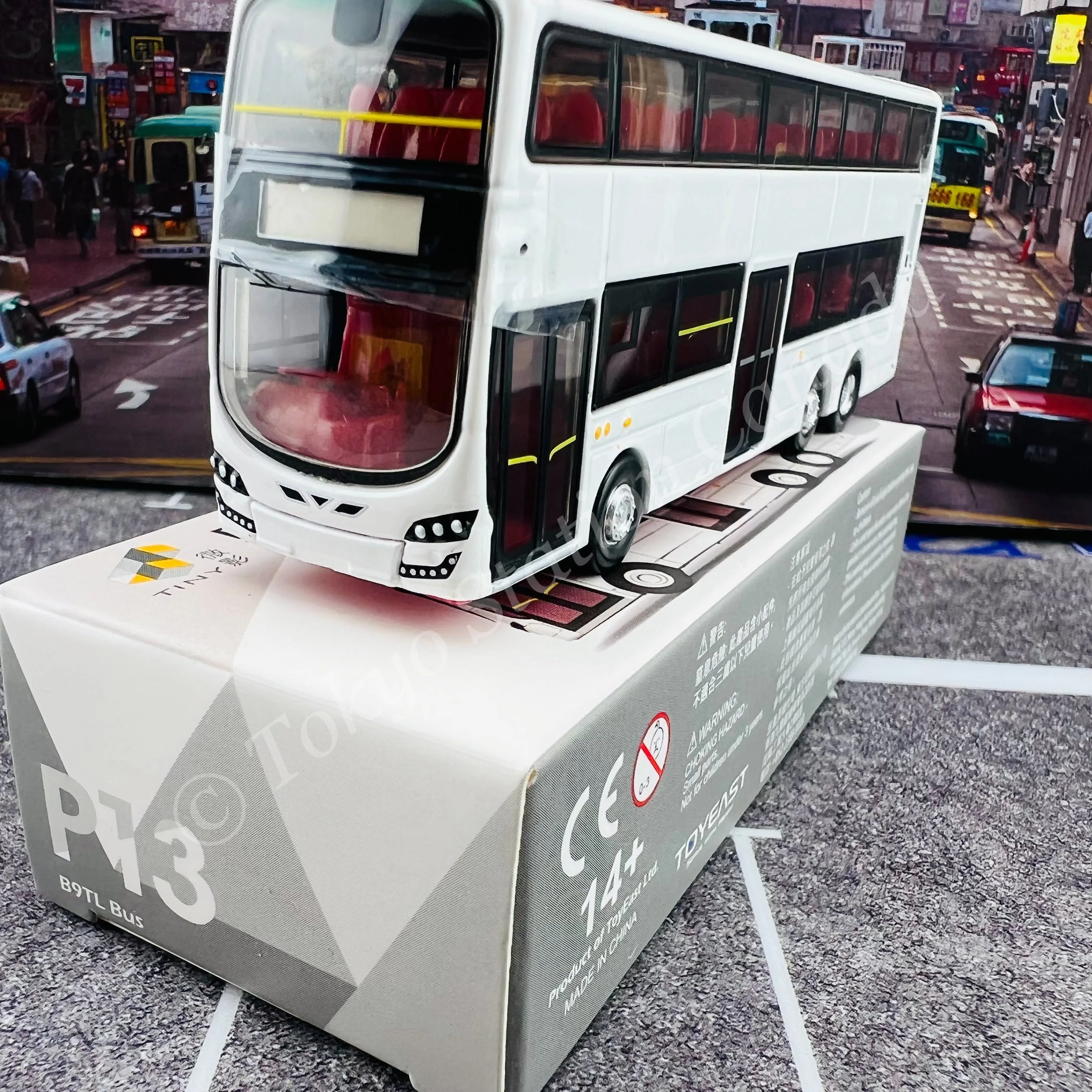 TINY 微影 P13 B9TL Bus ATC64655 - Image 3