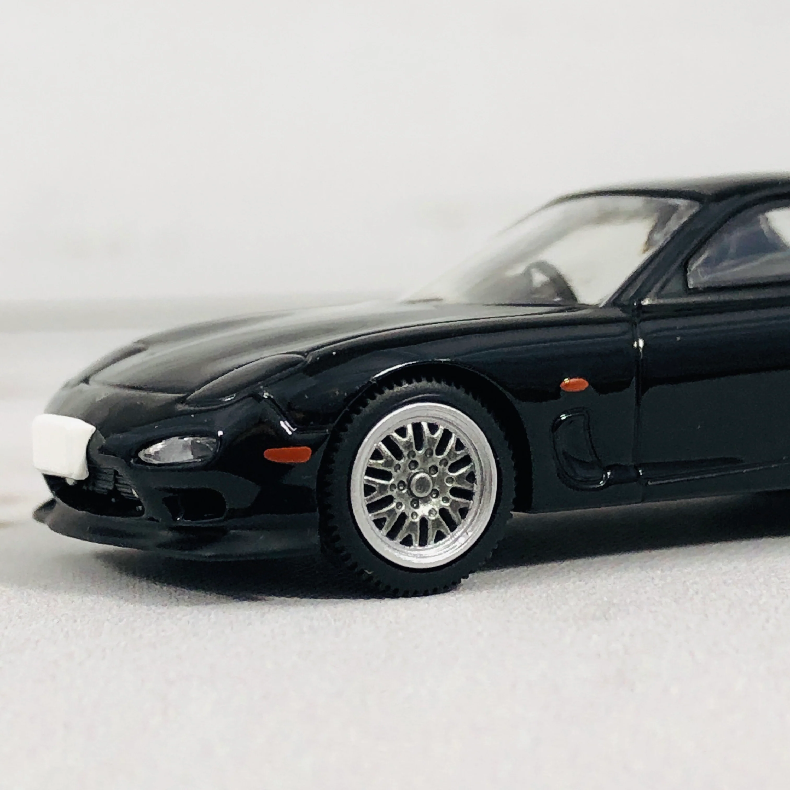 Tomica Limited Vintage Neo Tomytec RX7 Type RZ LV-N177a Black - Image 4