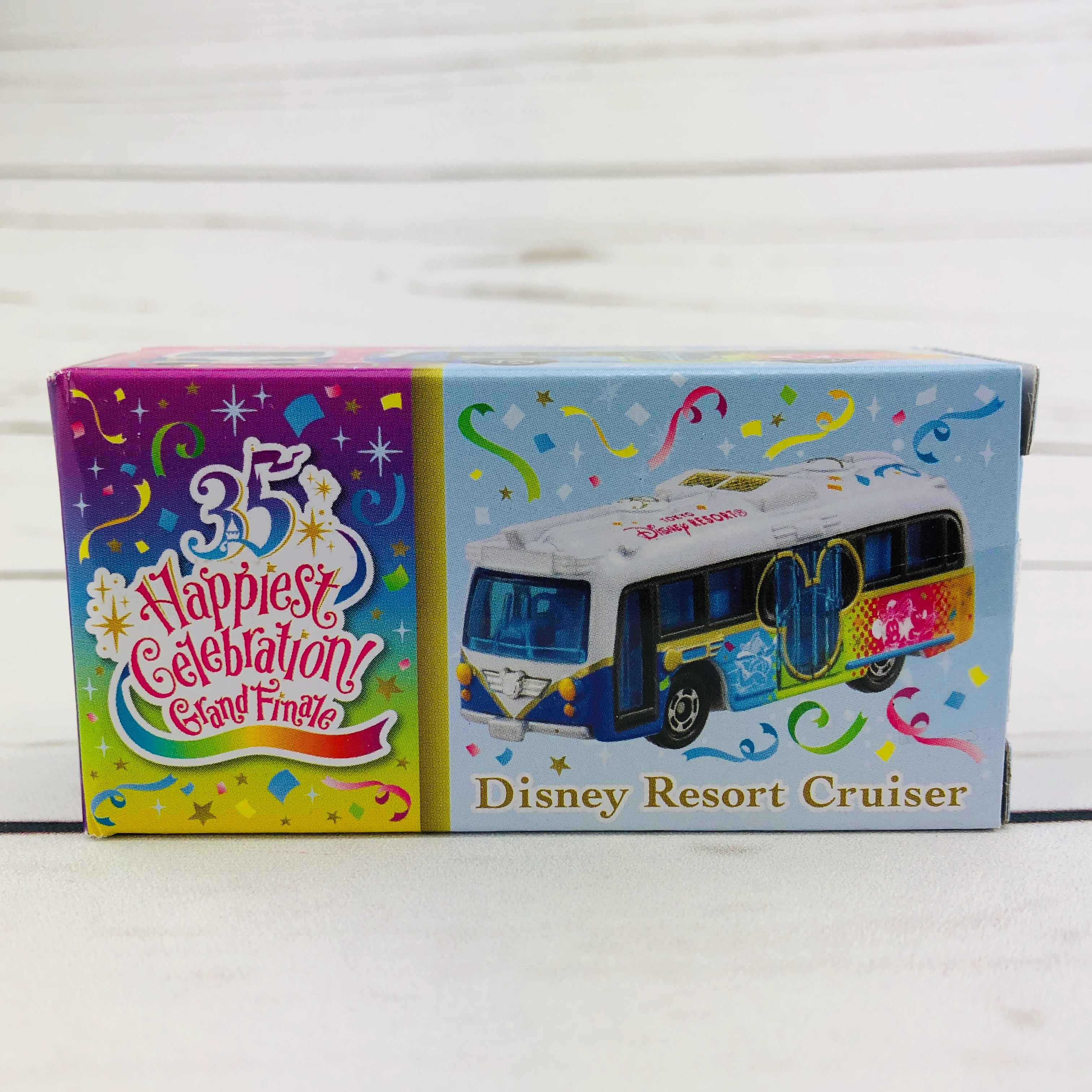 Tomica Disney Resort Cruiser 35th Aniversary Collection *Limited Quantity* - Image 2