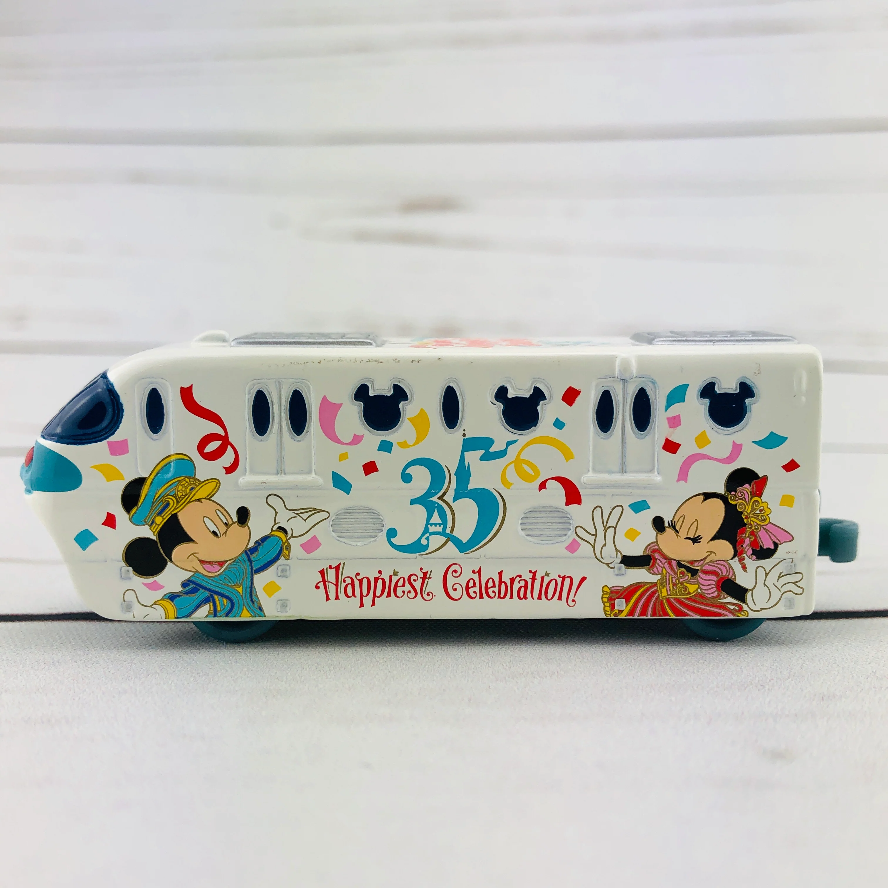 Tomica Disney Resort Line 35th Anniversary  Collection *Limited Quantity* - Image 2